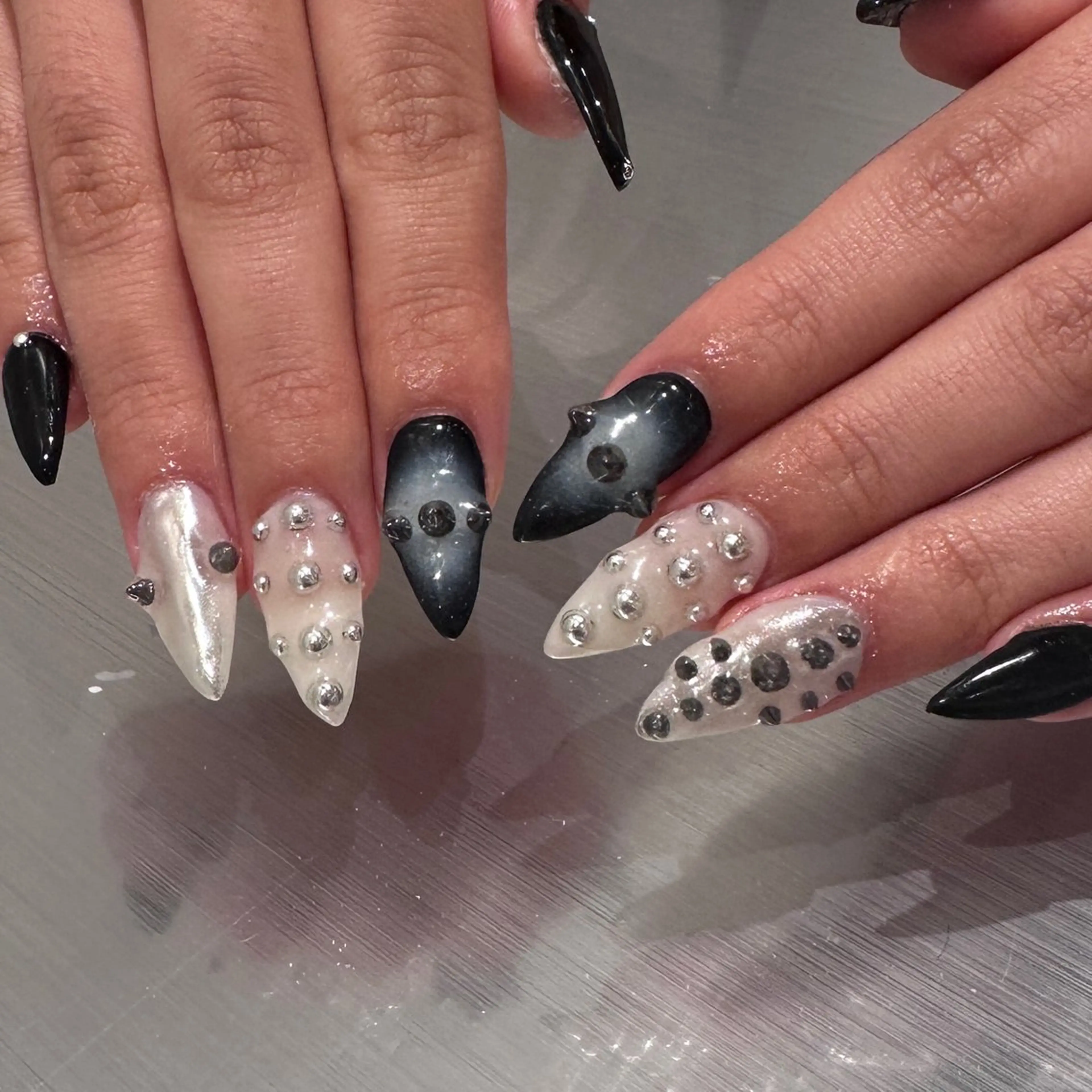 ネイル 🎶個性派ネイル💅 /Komachi❤️のネイルデザイン