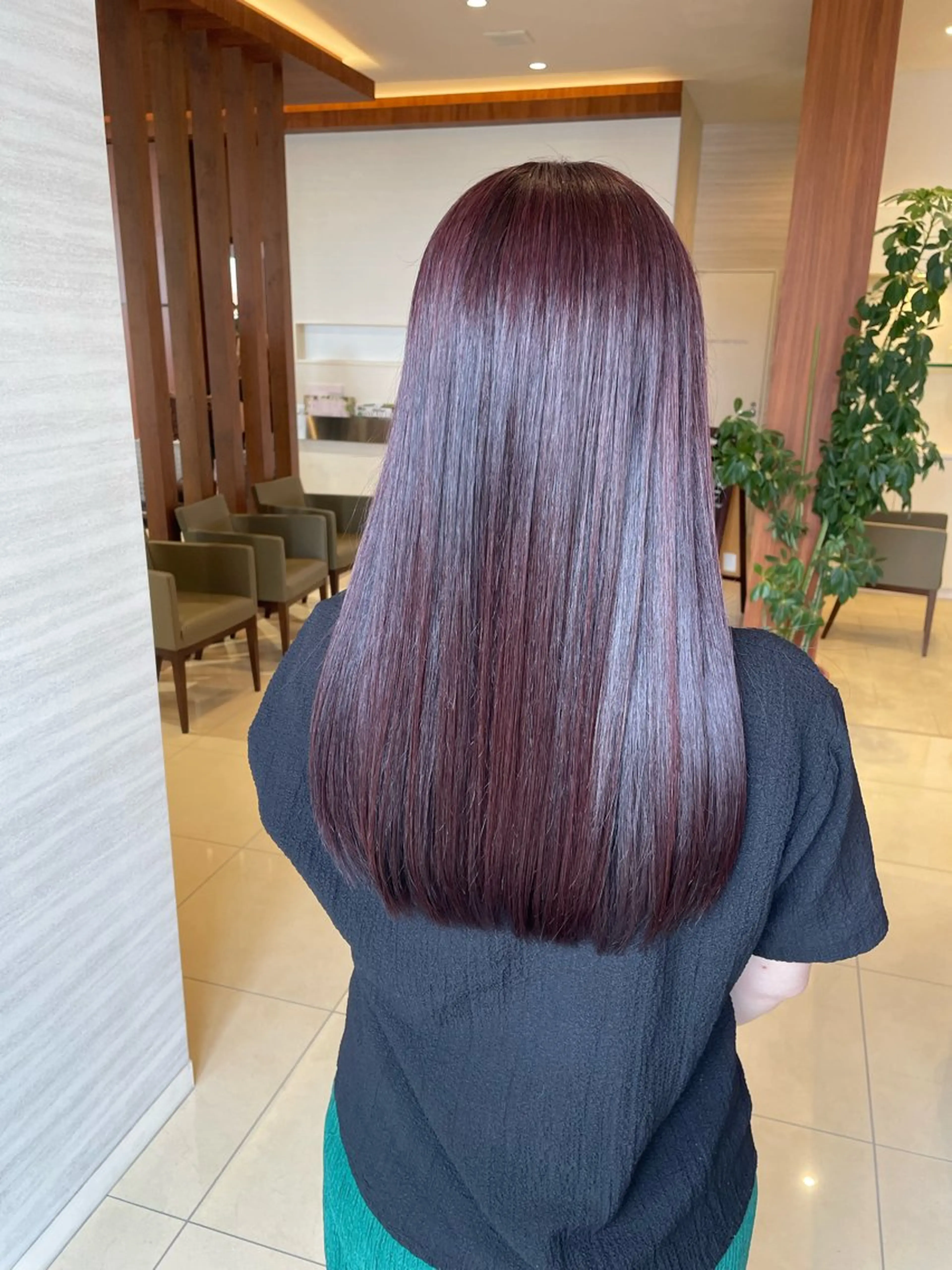 ロング カット ヘアカラー トリートメント 仙石 愛のヘアスタイル