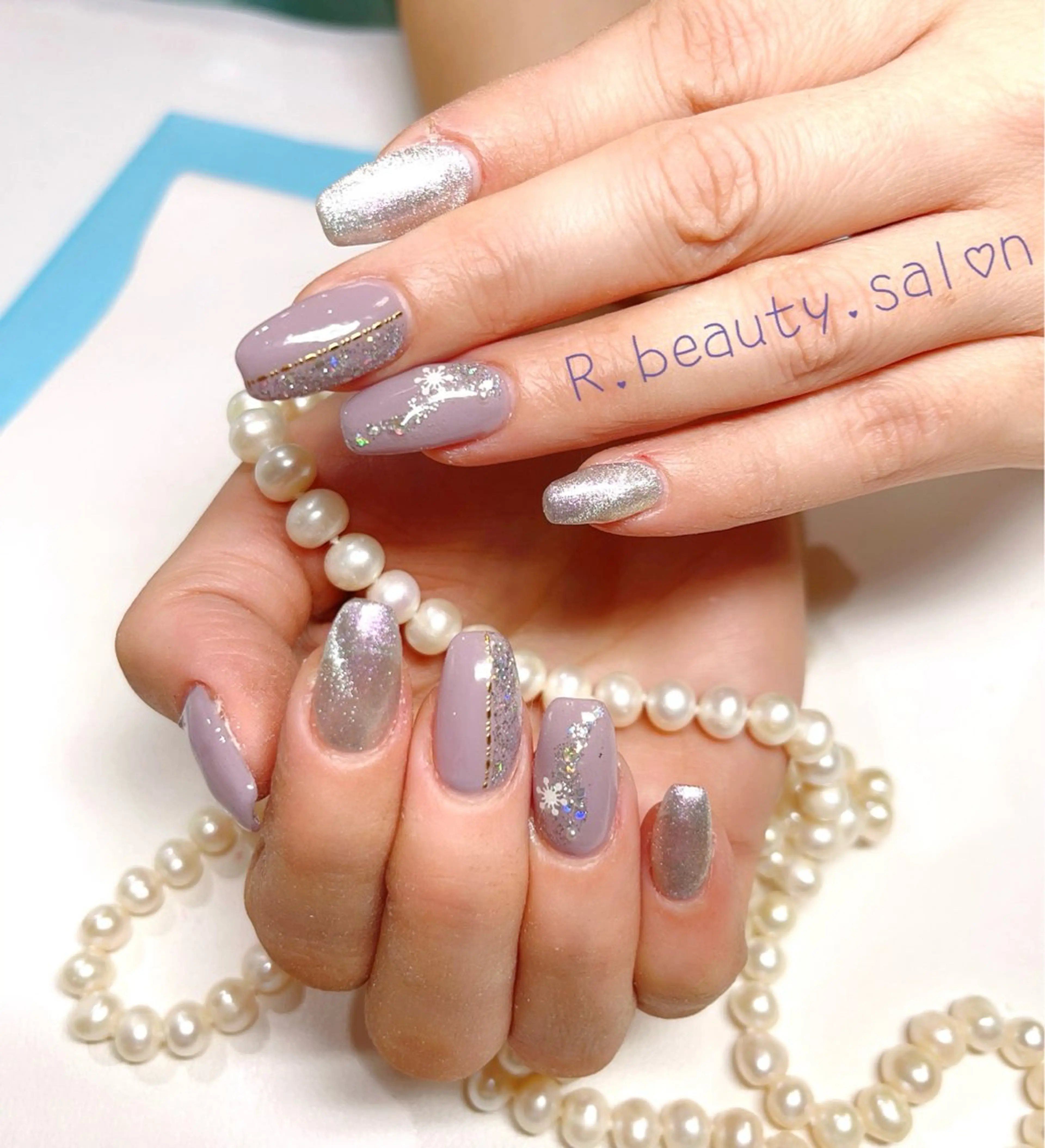 ネイル R.beauty サロンのネイルデザイン