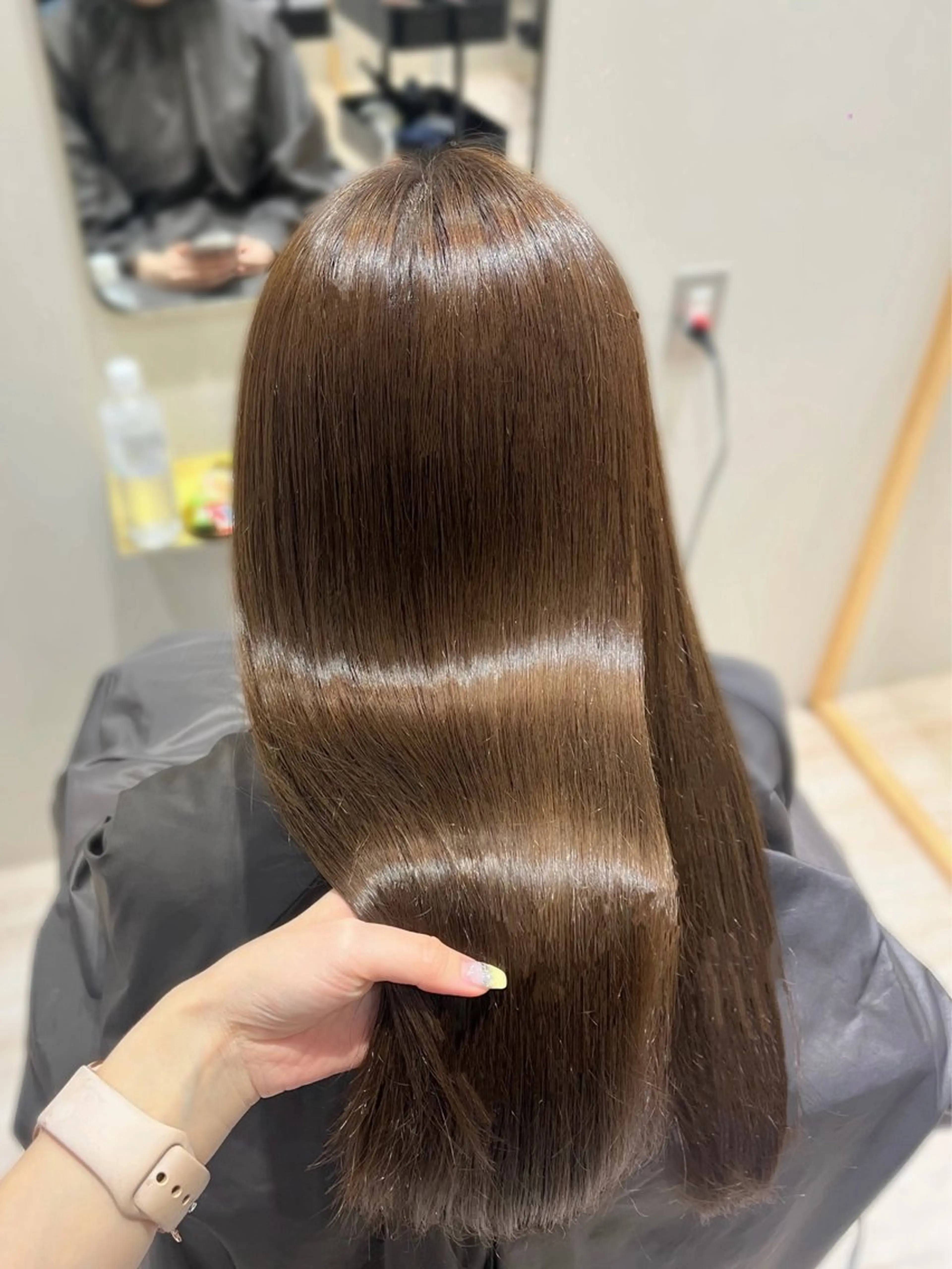 ロング カラー ヘアアレンジ ベージュカラー ヘーゼル ヘアカラー トリートメント hazuki🐈‍⬛ 透明感カラーのヘアスタイル