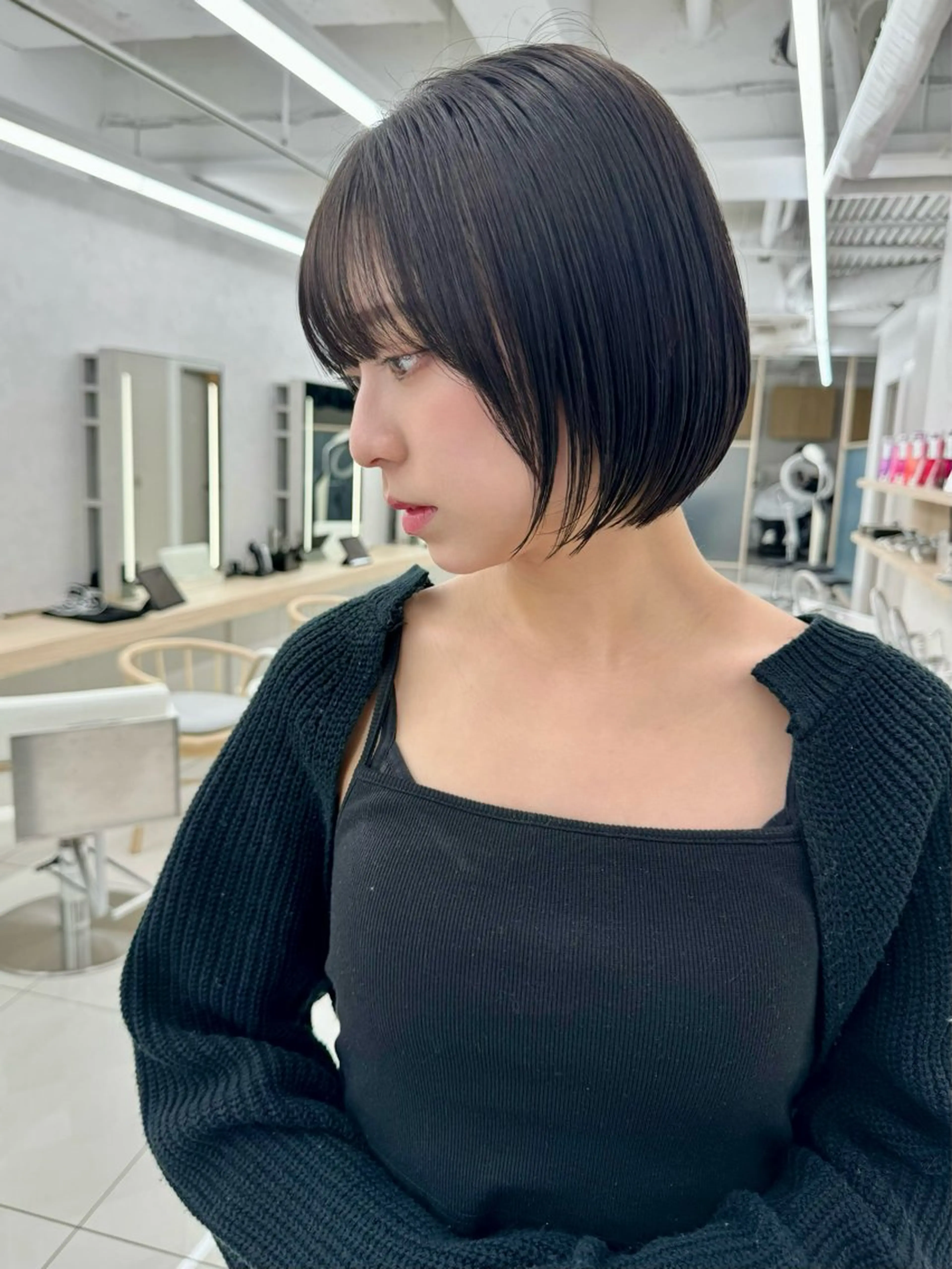 ショート 三鷹で1番ショート ボブをカットする新谷のヘアスタイル