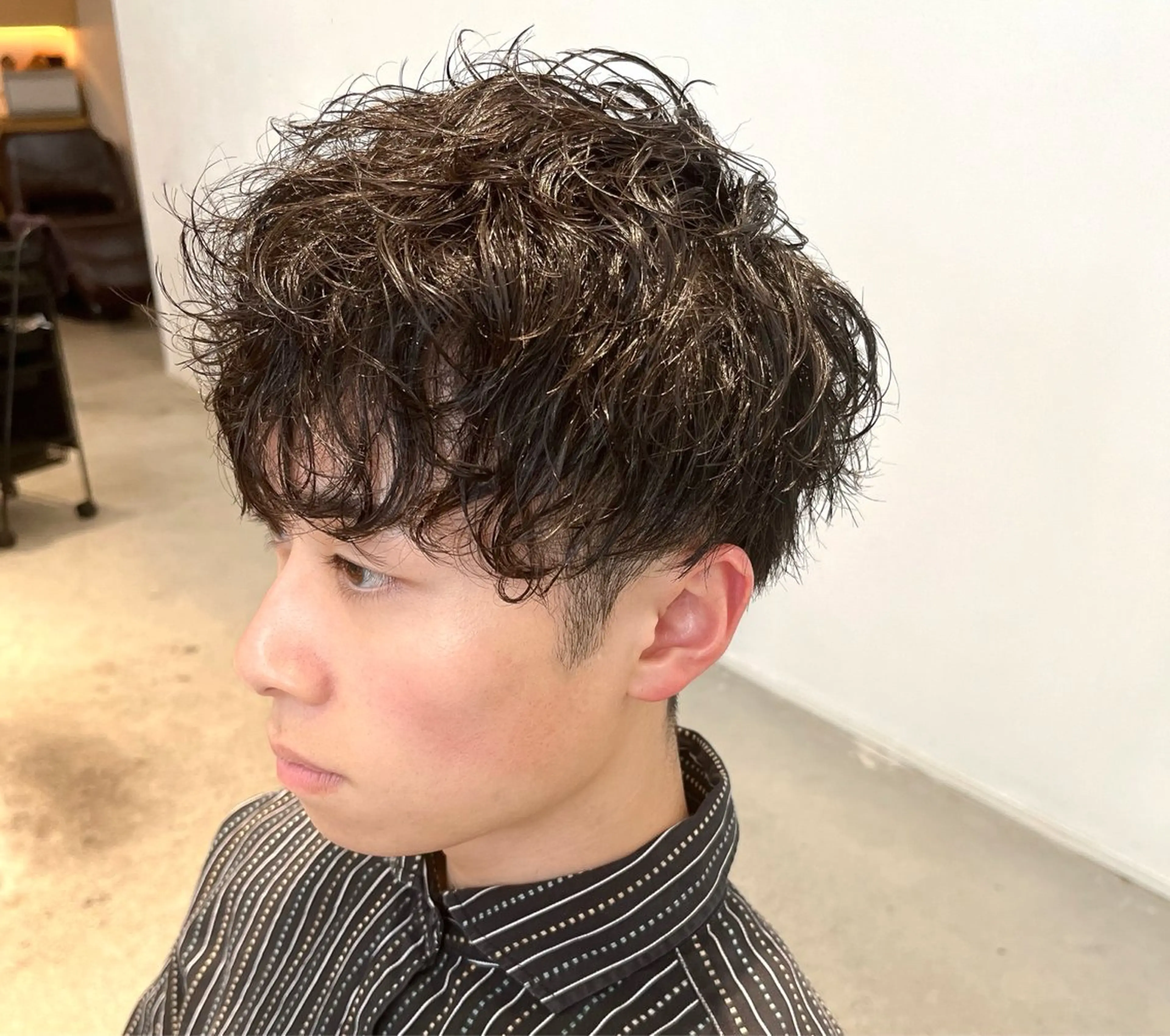 ショート パーマ メンズ マッシュ メンズパーマ スパイラルパーマ 服部 雄輝のヘアスタイル