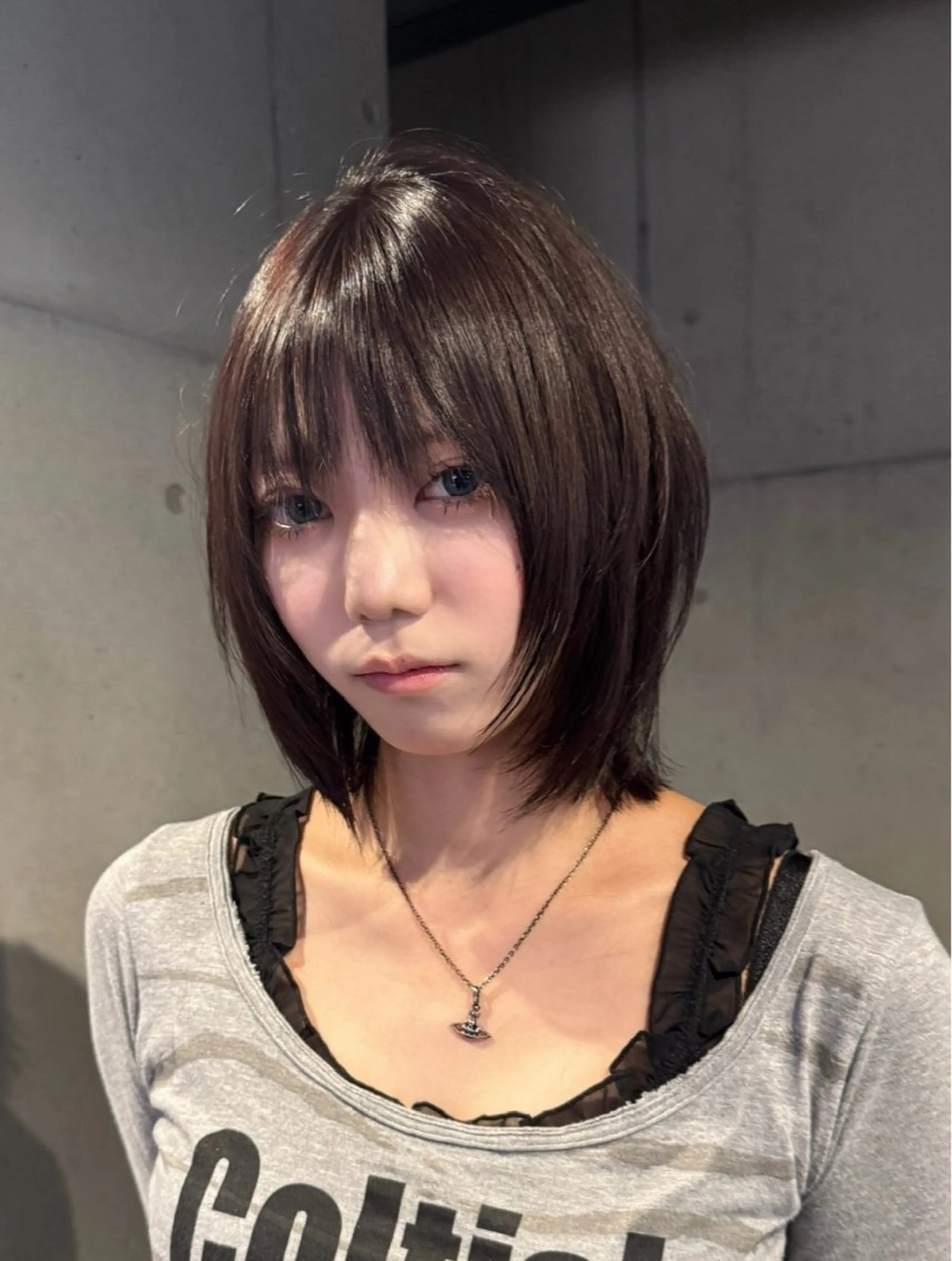 ミディアム カラー カット ヘアカラー だいち/ブリーチ/ レイヤーカットのヘアスタイル