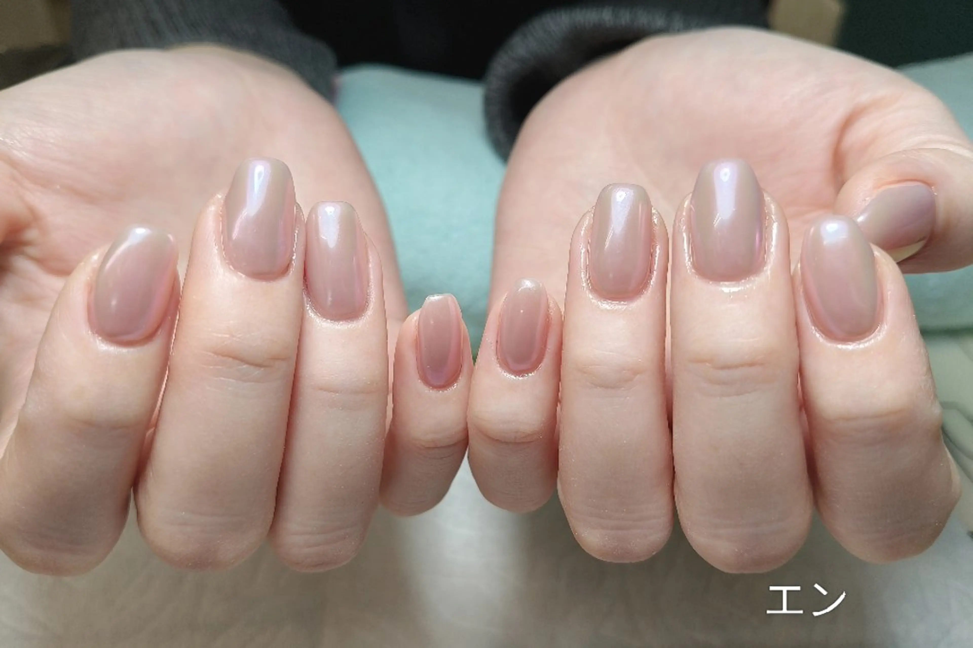 ネイル ミラーネイル ワンカラーネイル ハンドネイル エ ンのネイルデザイン