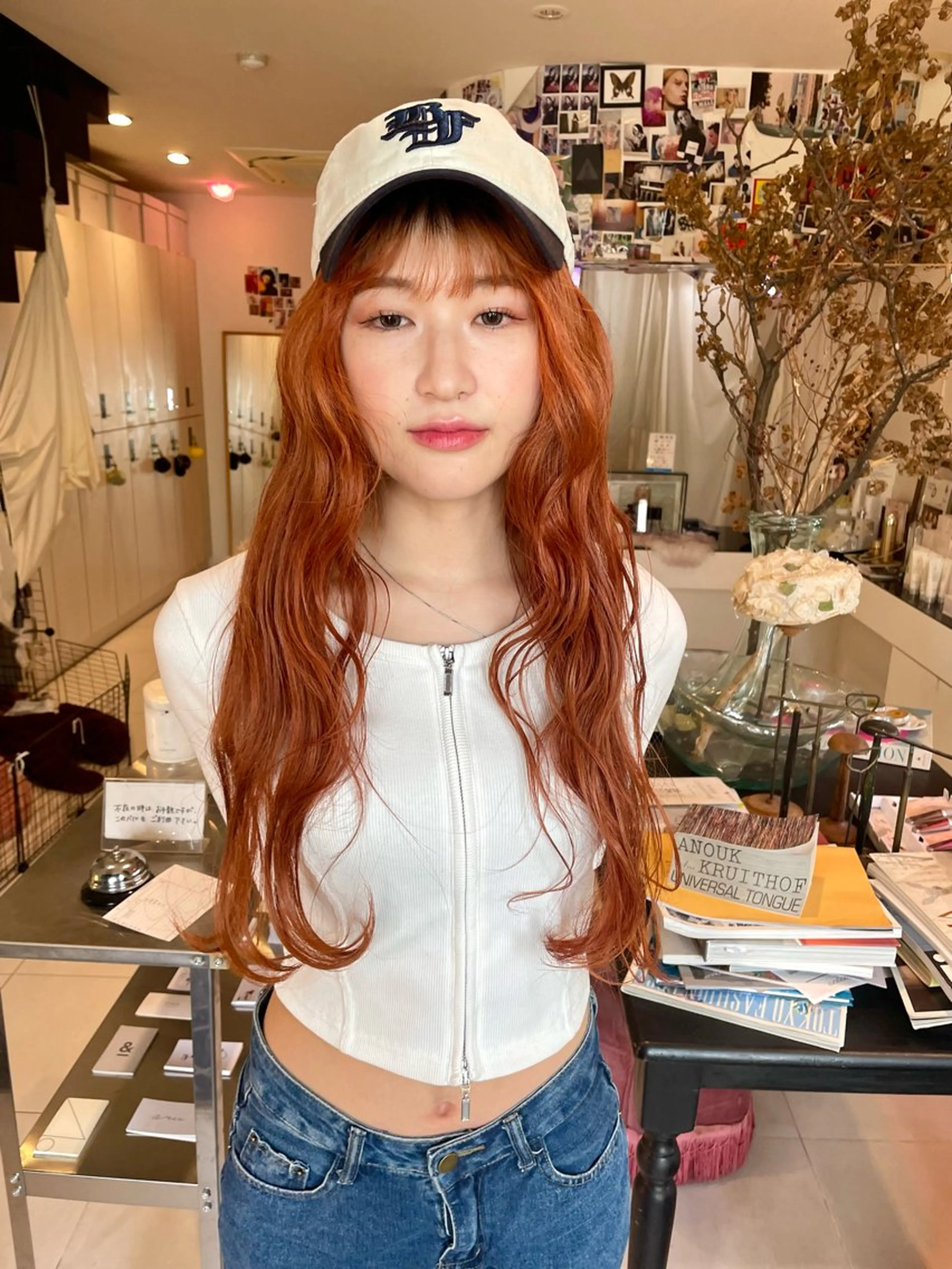 ロング カラー nishiura nanasaのヘアスタイル