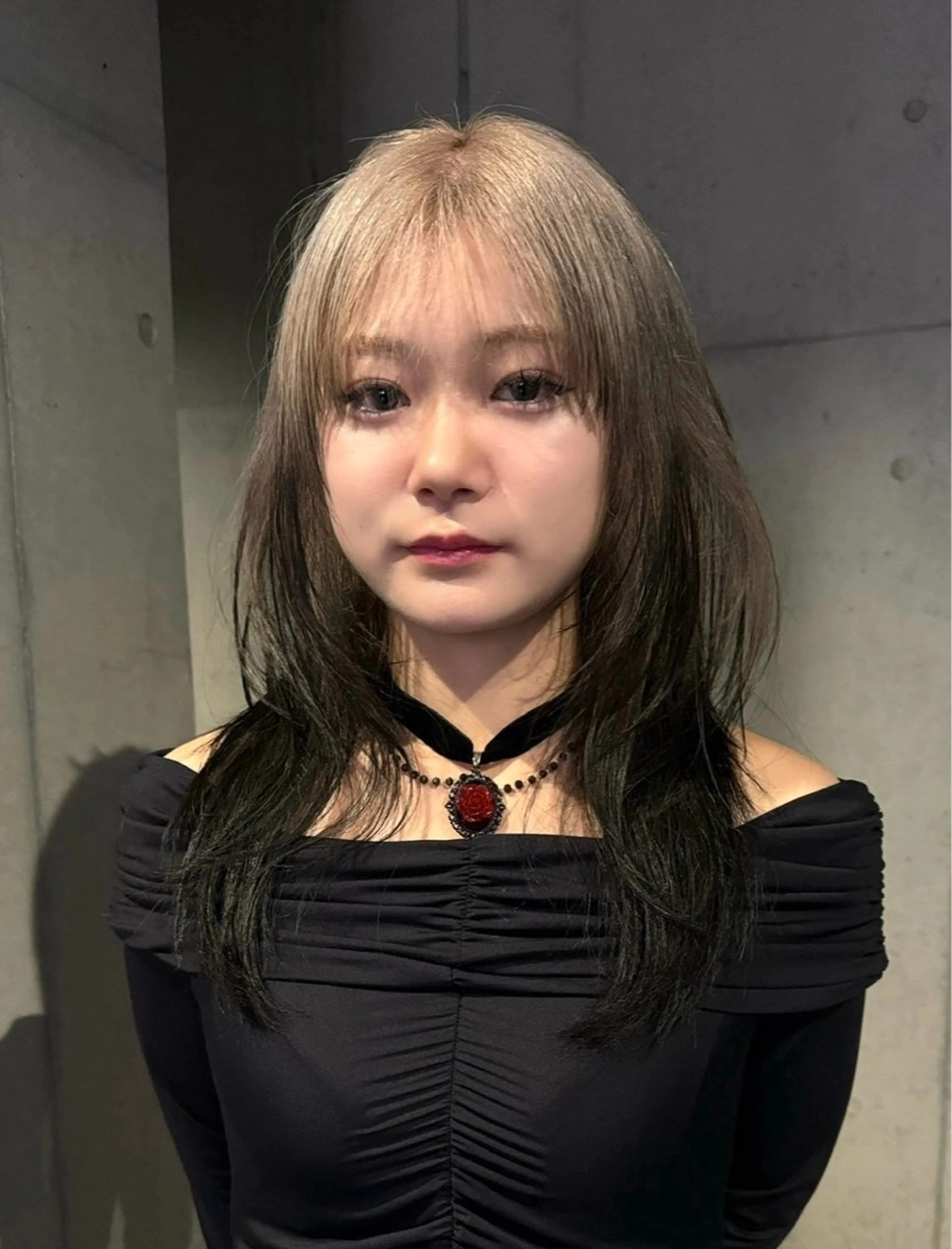 ロング カラー ハッシュカット カット ヘアカラー だいち/ブリーチ/ レイヤーカットのヘアスタイル