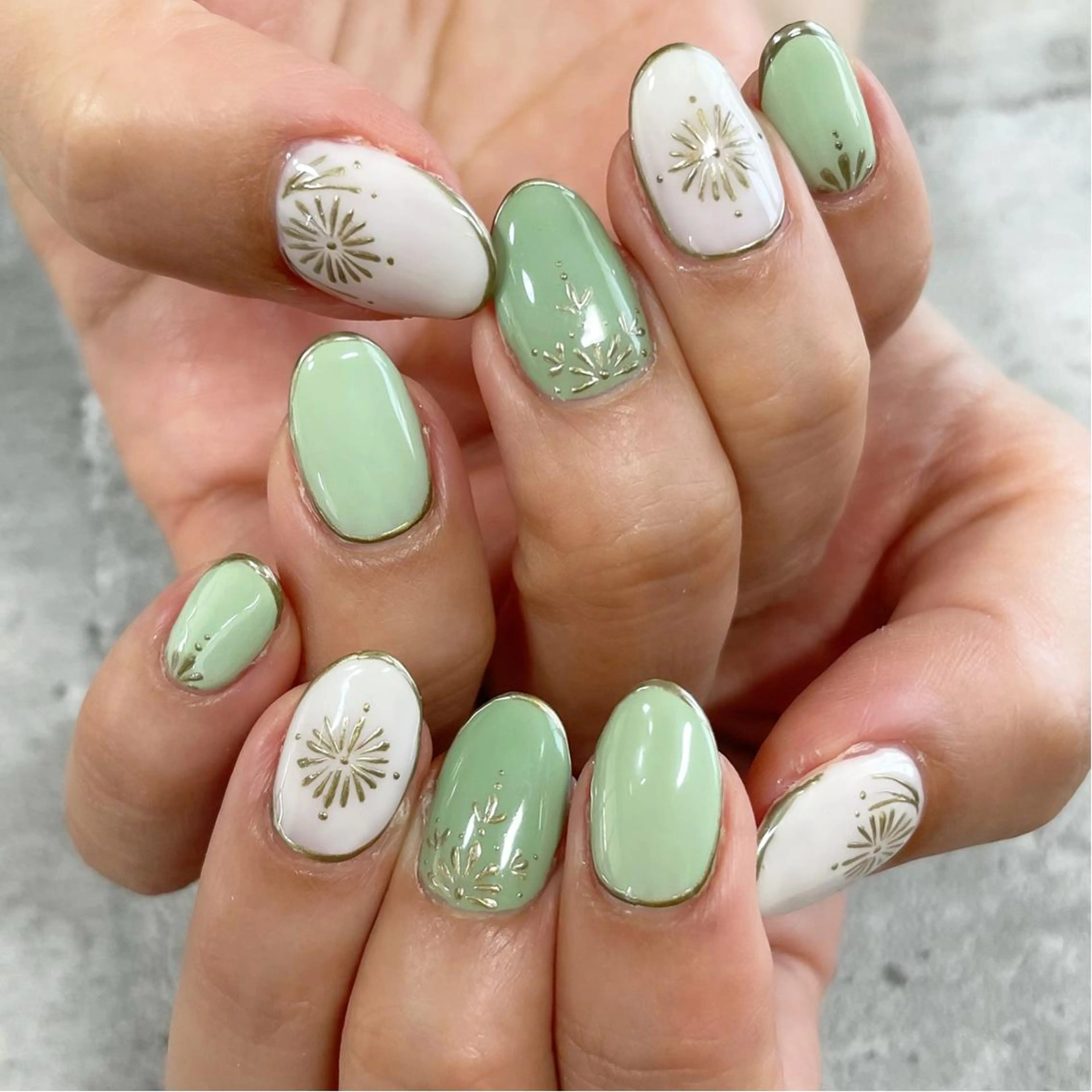 ネイル ジェルネイル 東 千夏のネイルデザイン