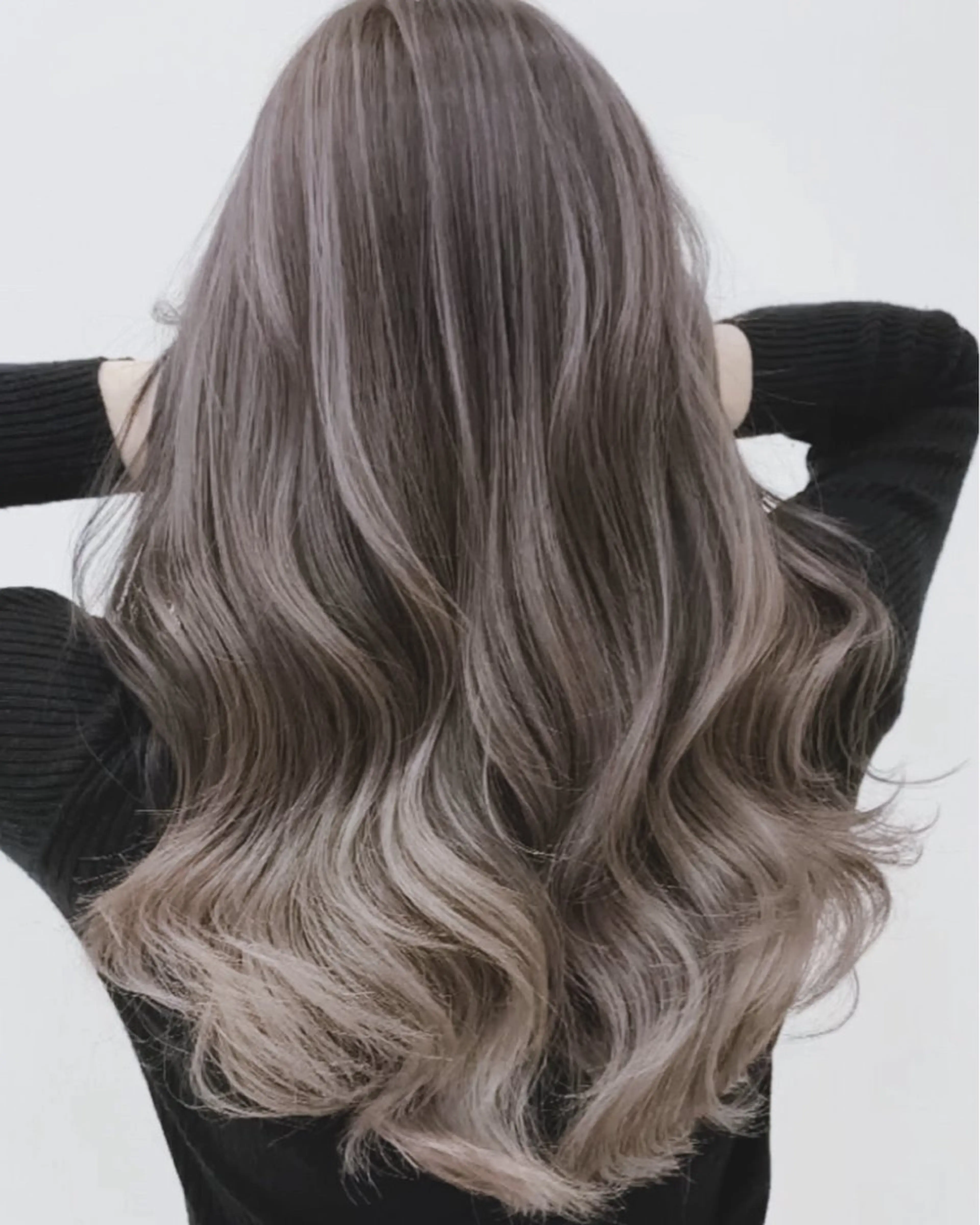 ロング カラー バレイヤージュ ブリーチ ケアブリーチ 透明感カラー ハイライトカラー カット ヘアカラー トリートメント 竹内ケンゴ🇰🇷 EIGHT藤沢のヘアスタイル