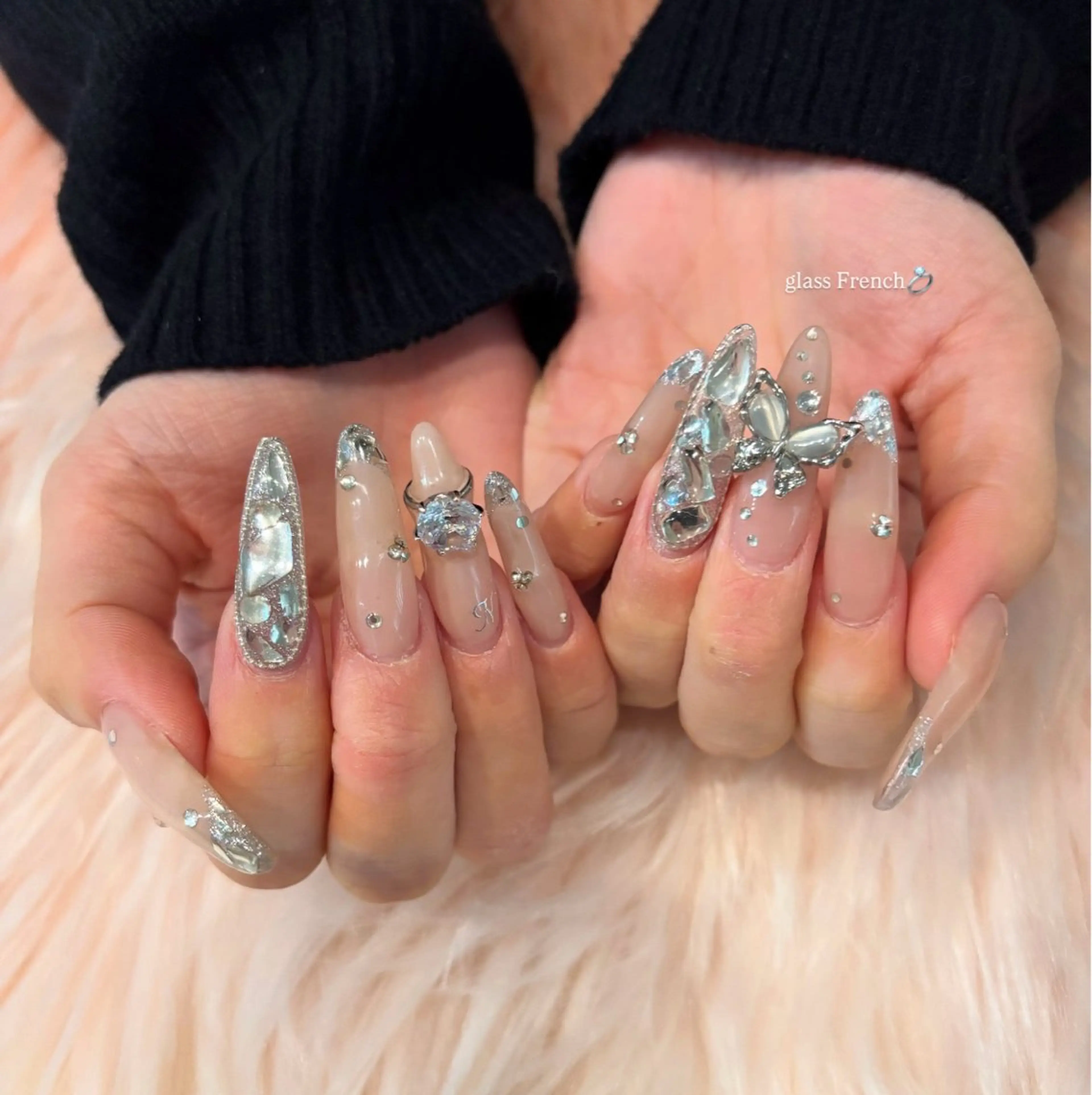 【オフあり】ストーン付け放題コース✨(特殊パーツ別途)※画像をお送りくださいの写真