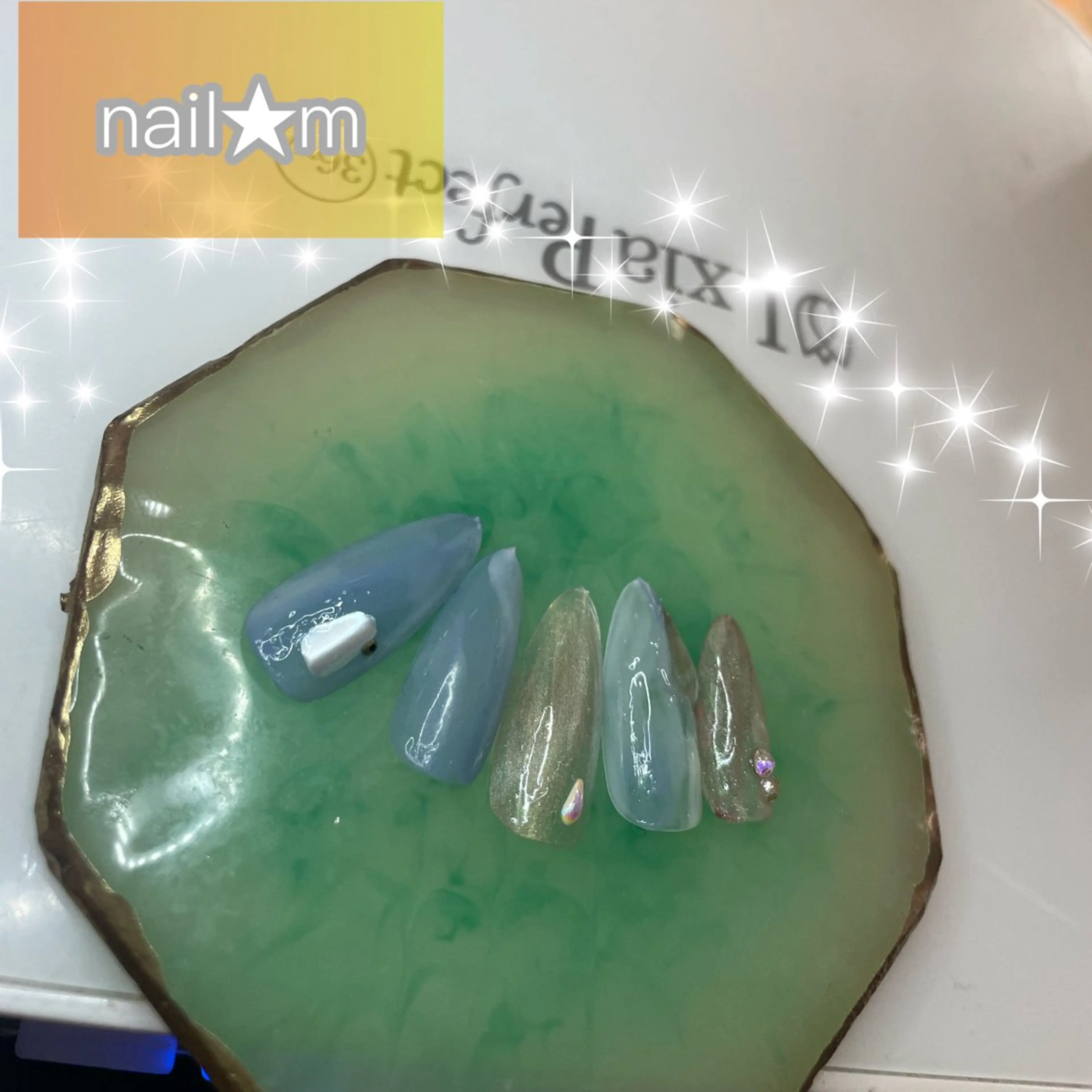 ネイル マグネットネイル ミラーネイル ニュアンスネイル ハンドネイル ハンドケア NAIL★M 真紀のネイルデザイン