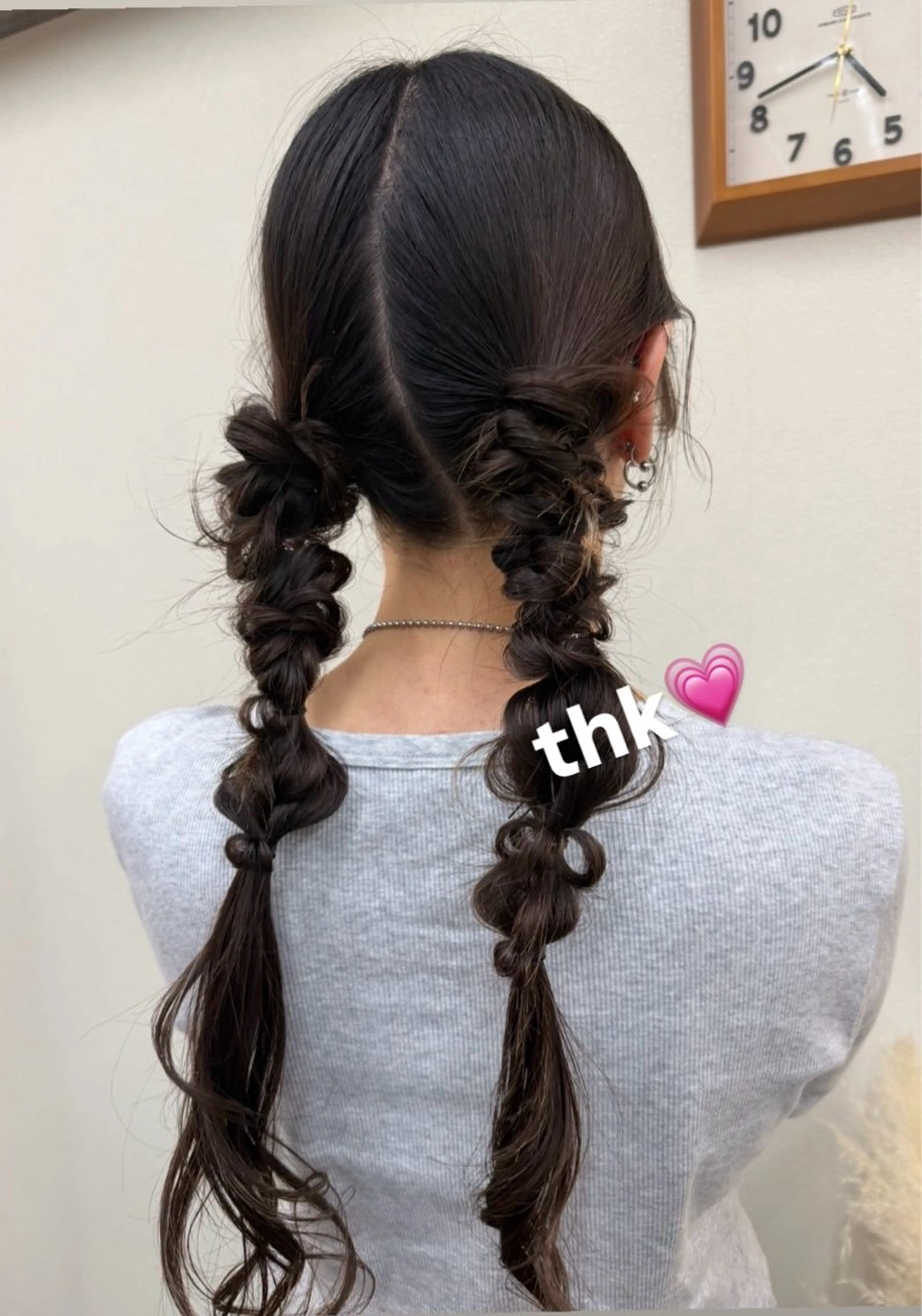 ロング ヘアセット 川本 葵のヘアスタイル