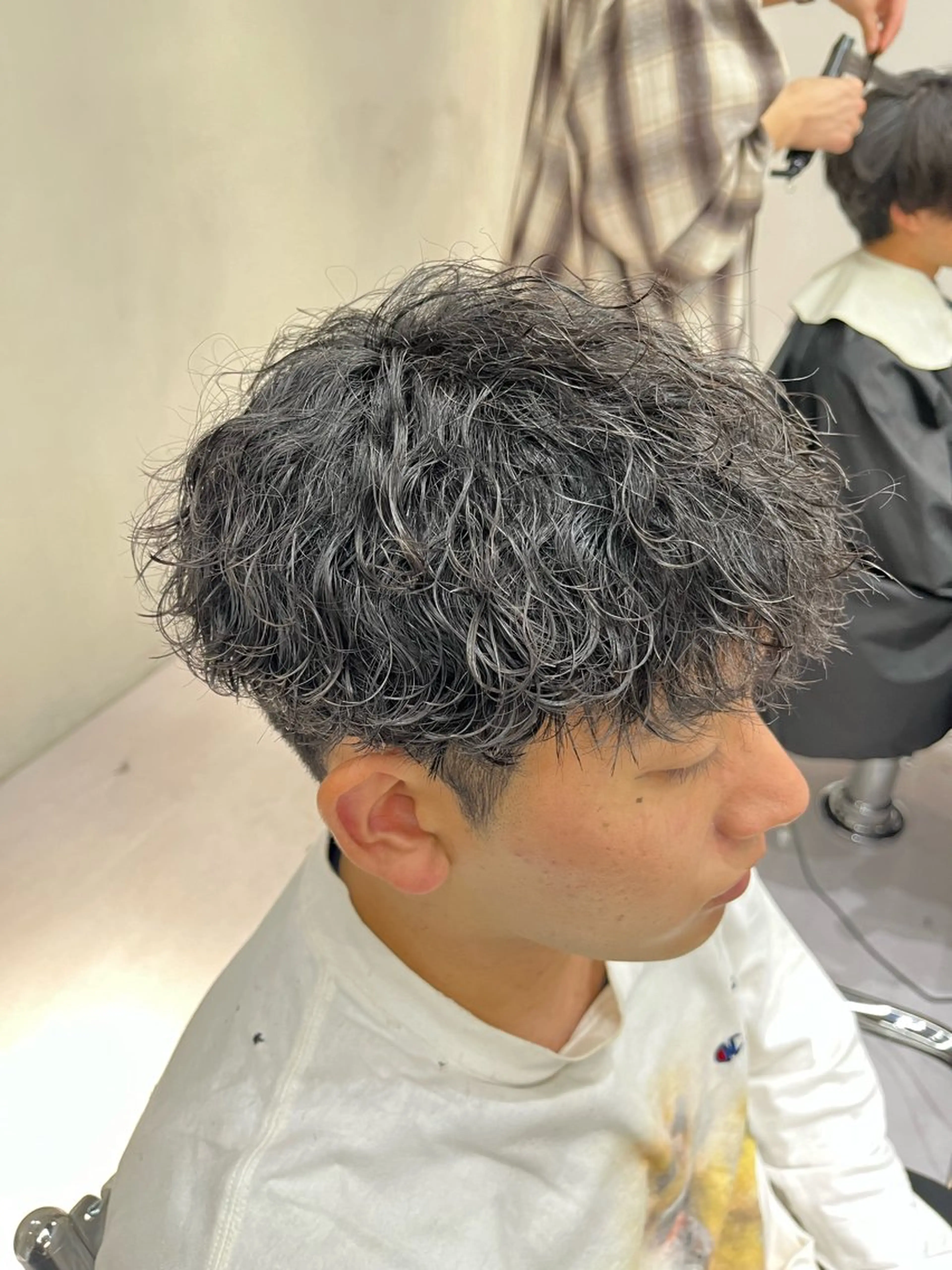 ショート パーマ メンズ soen所属・⚡メンズパーマフ ェードカットTomyのヘアスタイル