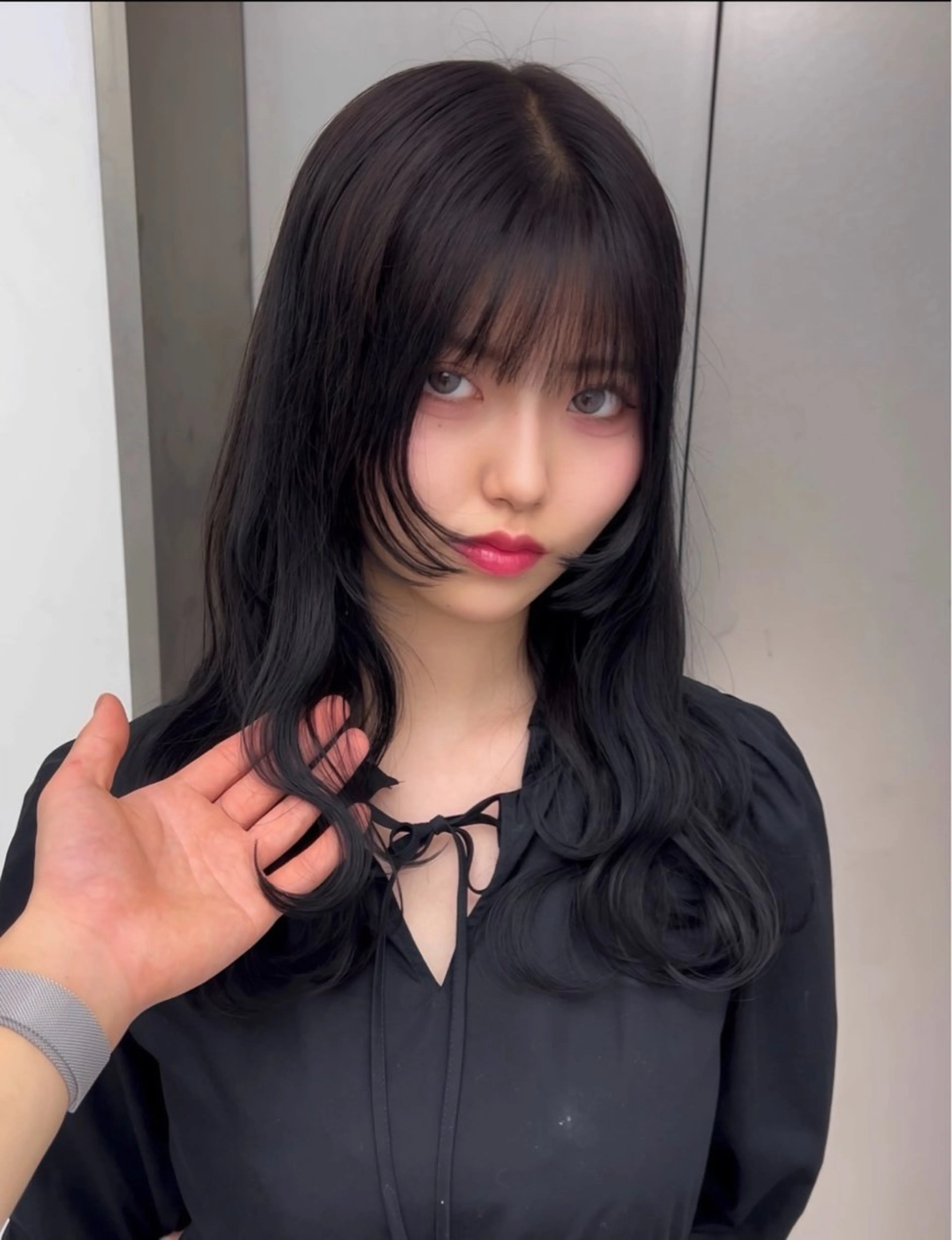 ミディアム AISA viewNAGOYAのヘアスタイル