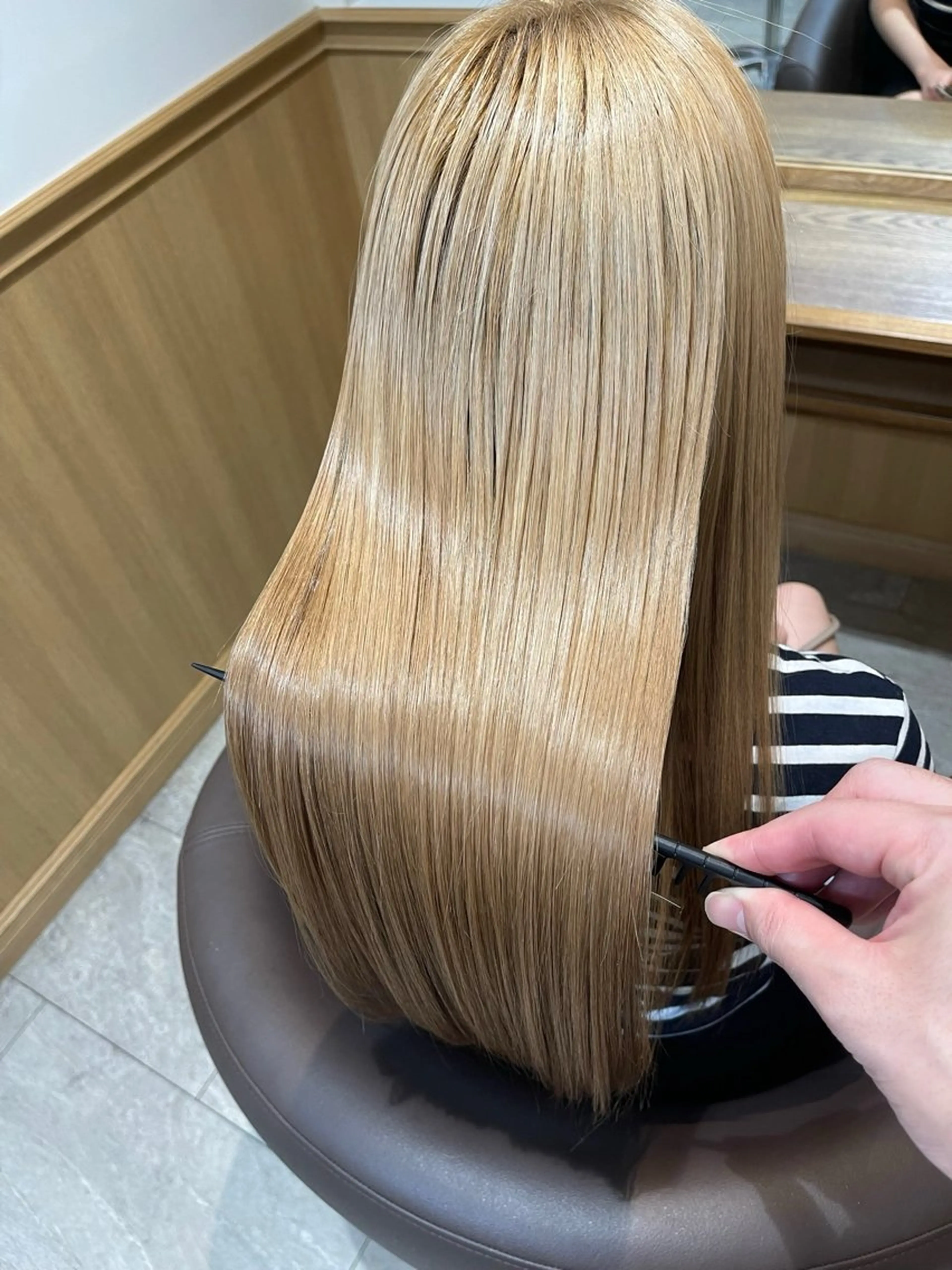 ミディアム 縮毛矯正 マツノ ユウキのヘアスタイル