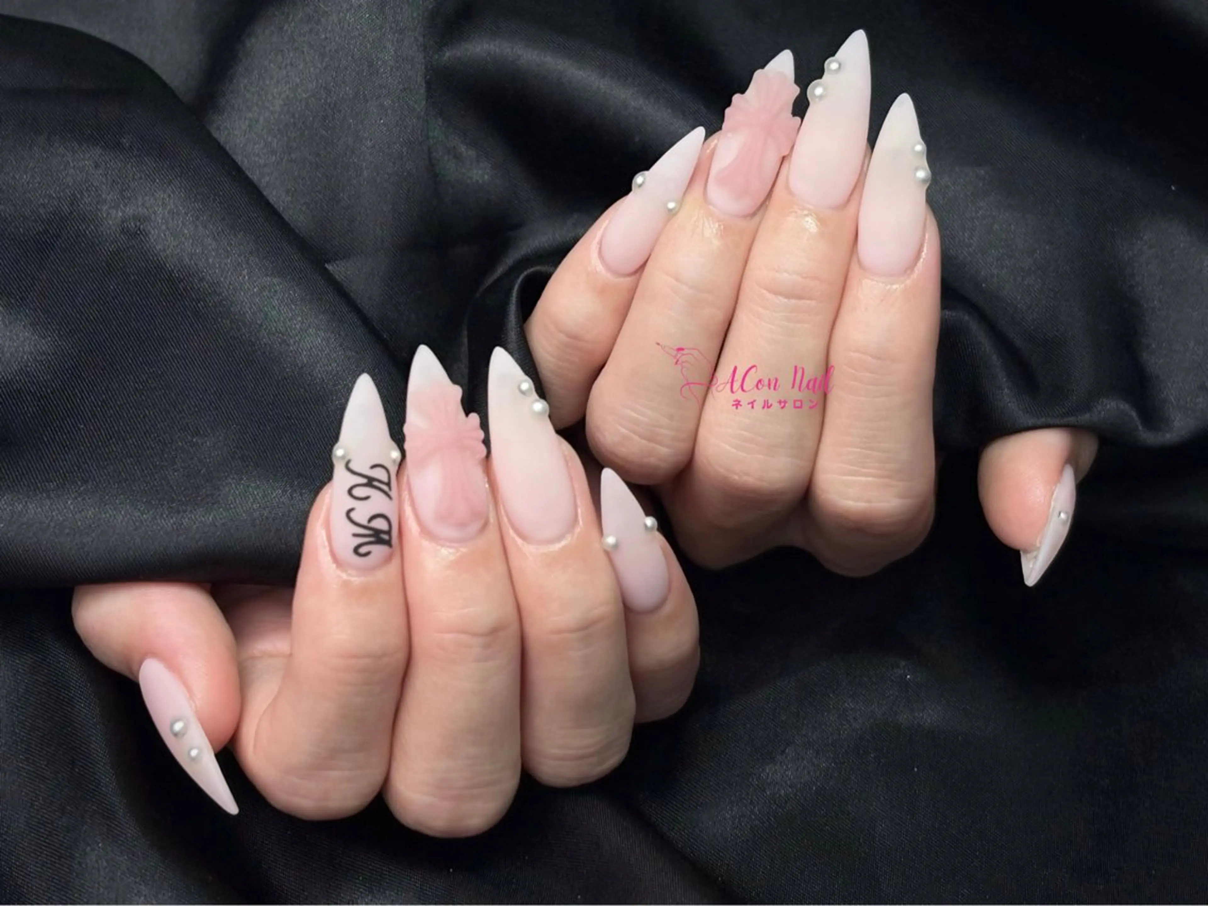 ネイル 桜ネイル 長さ出し フラワーネイル フレンチネイル ジェルネイル ハンドネイル ACon NailSalonのネイルデザイン
