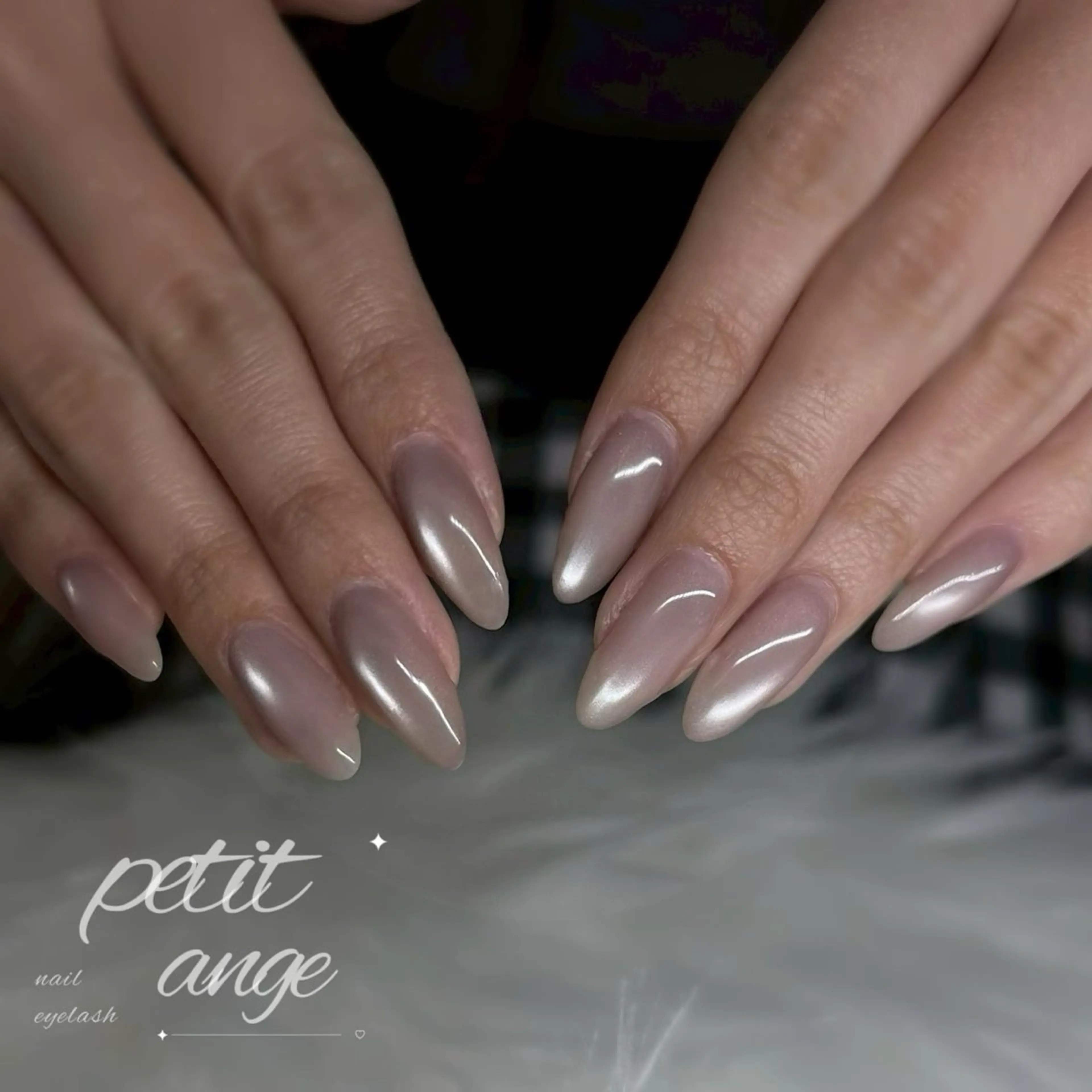 【hand】マグネット/フラッシュ/オーロラ/ミラー♡初回ソフトジェルオフ無料の写真