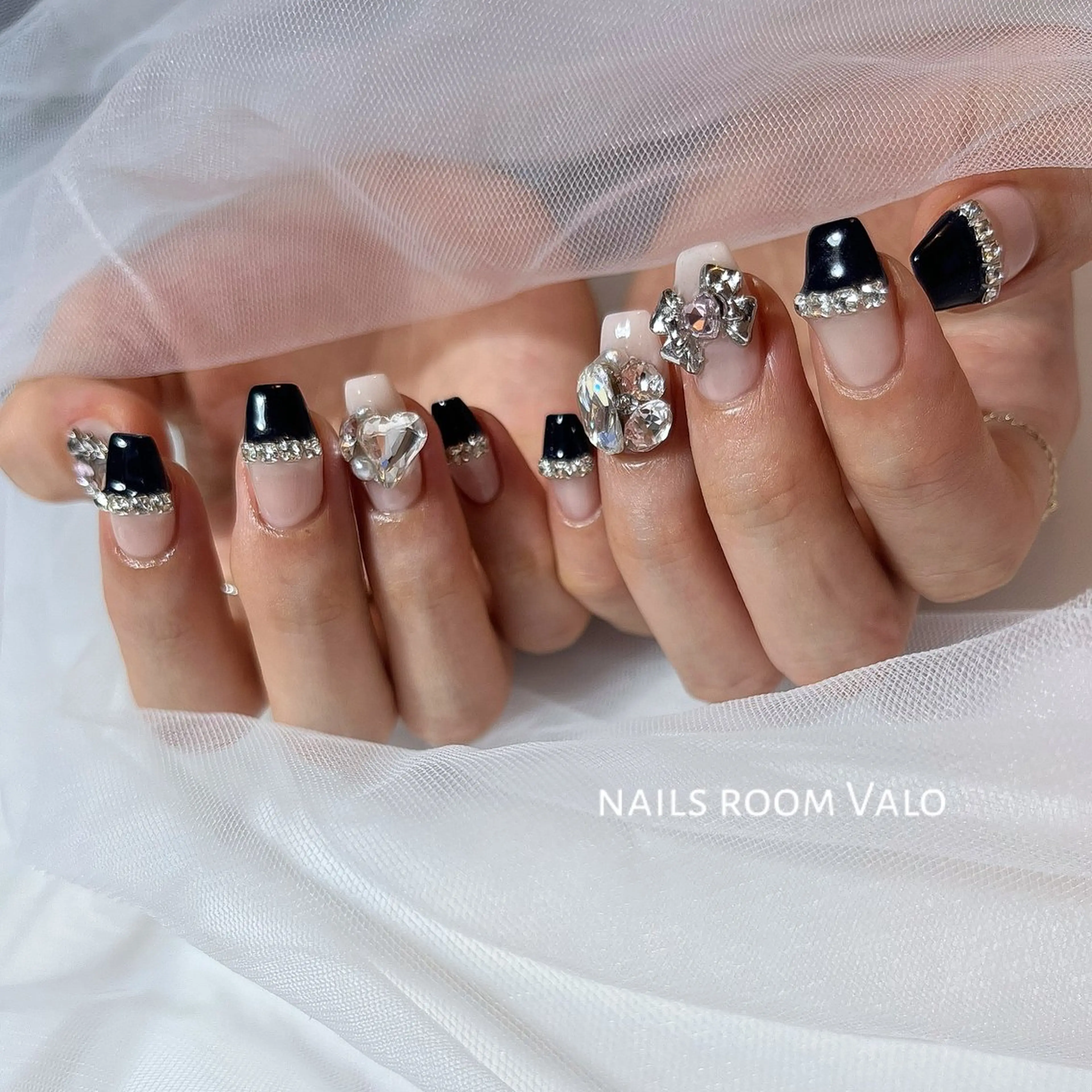 ネイル ハンドネイル nails room Valoのネイルデザイン