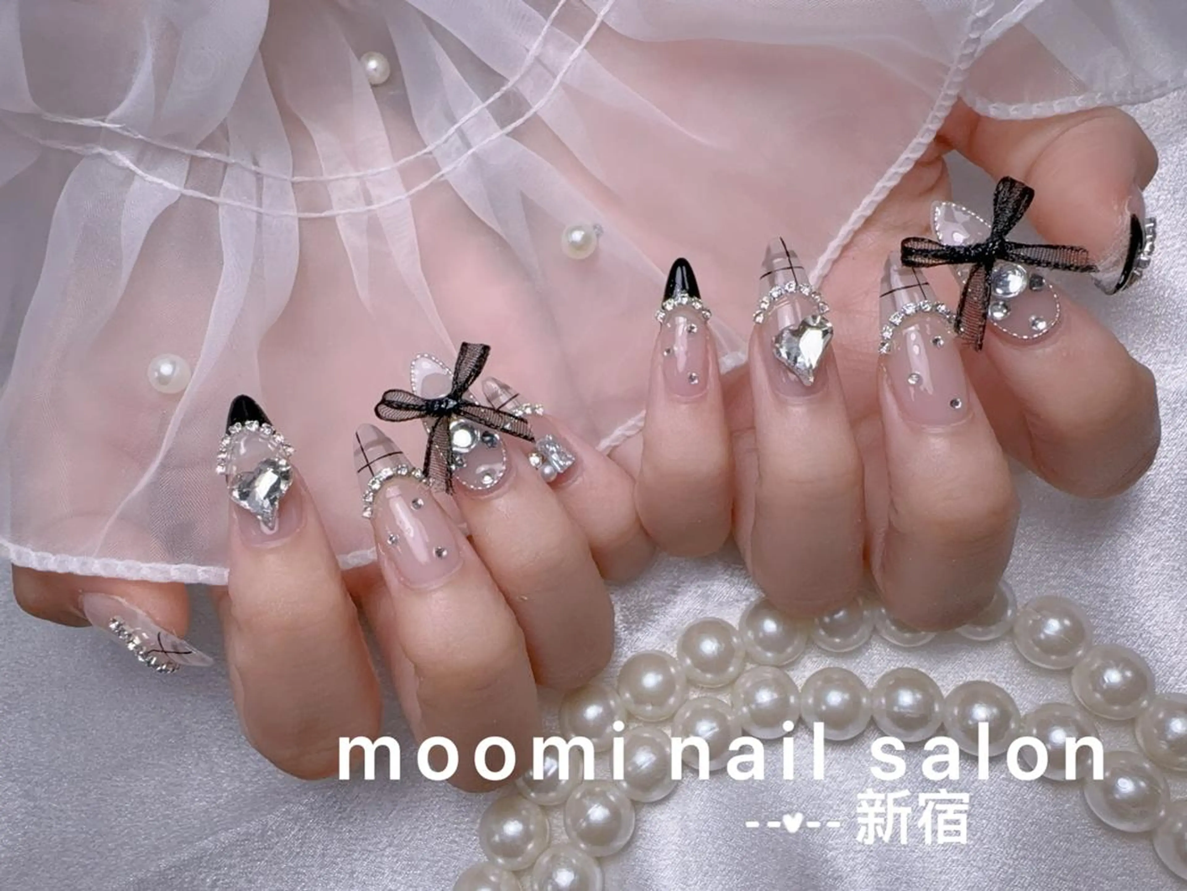 セミロング ハンドネイル moomi nail スカルプ専門のネイルデザイン
