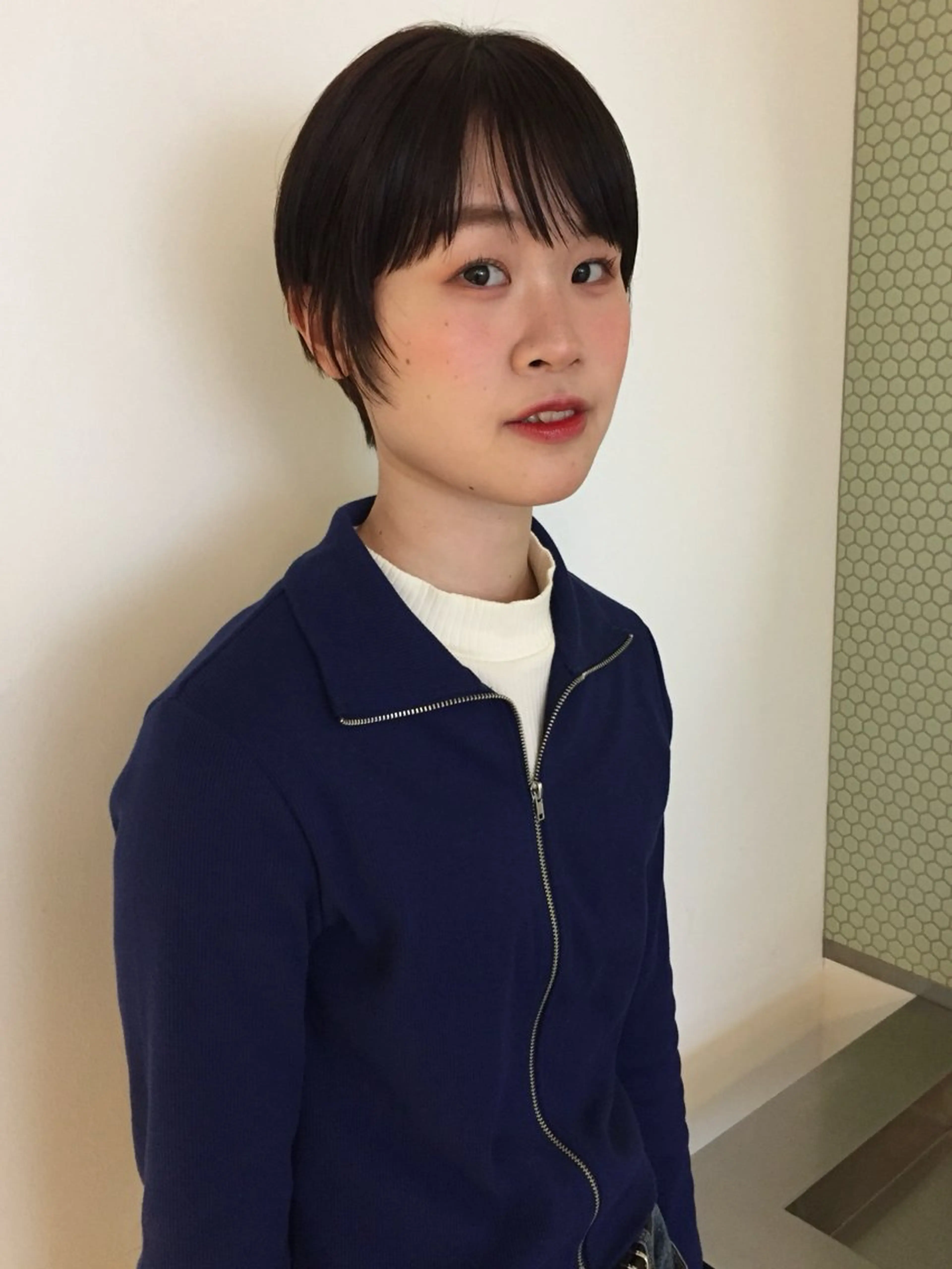 ショート カット 松林 芽依のヘアスタイル