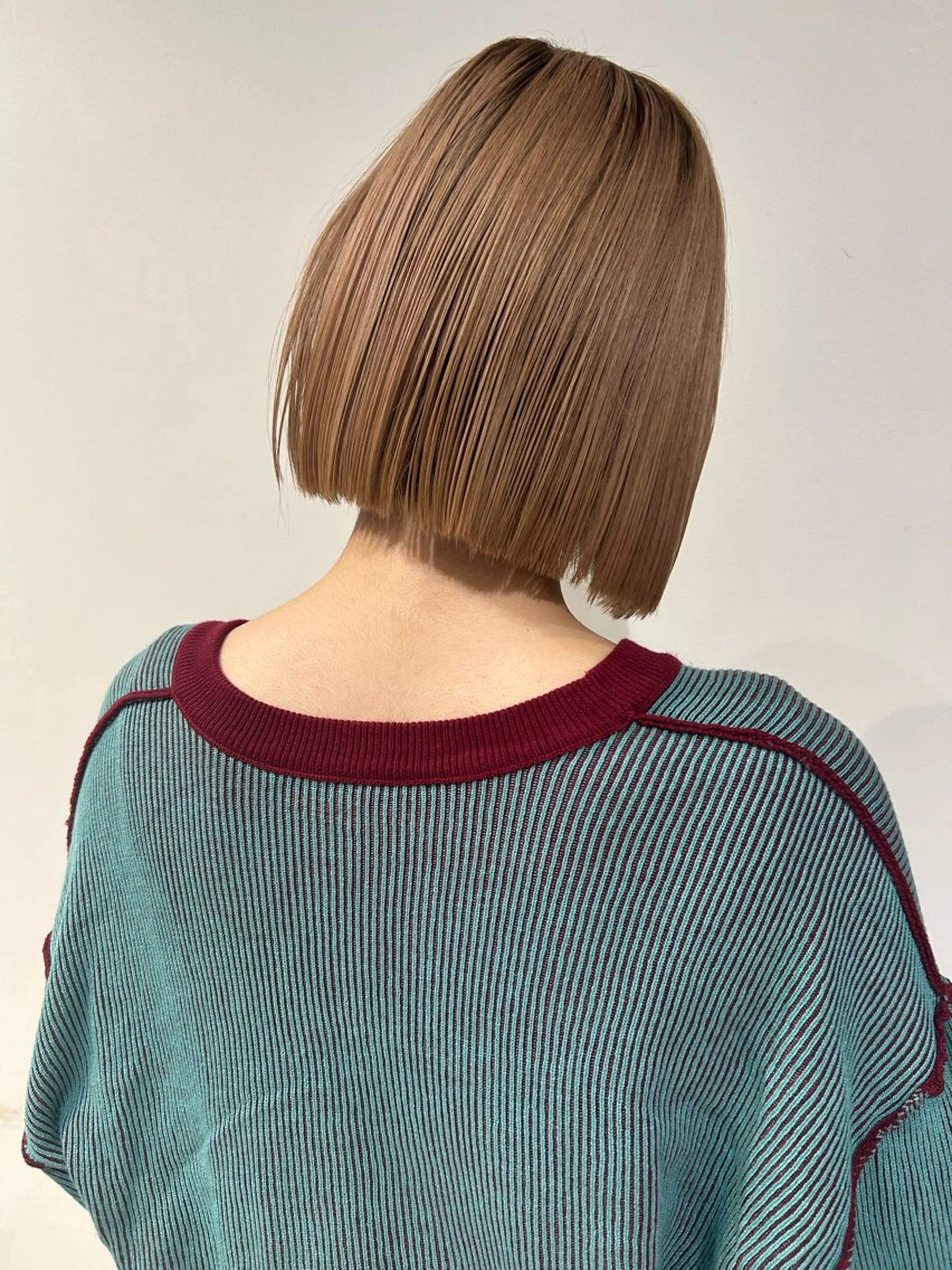 ショート カラー ベージュカラー ブリーチ 透明感カラー トリートメント 無料カットモデル募集 / 涼 乃のヘアスタイル