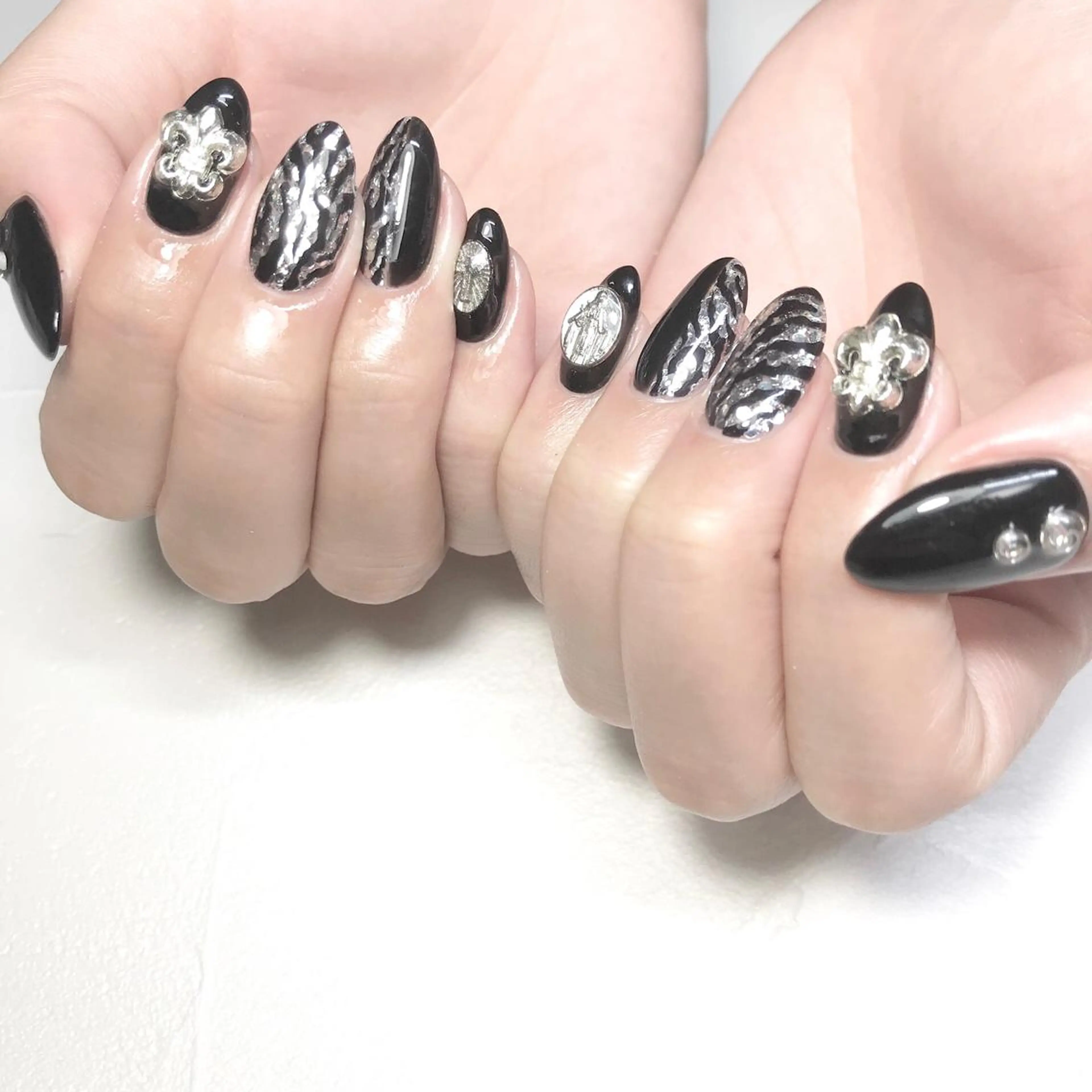 ネイル ハンドネイル Room nailのネイルデザイン