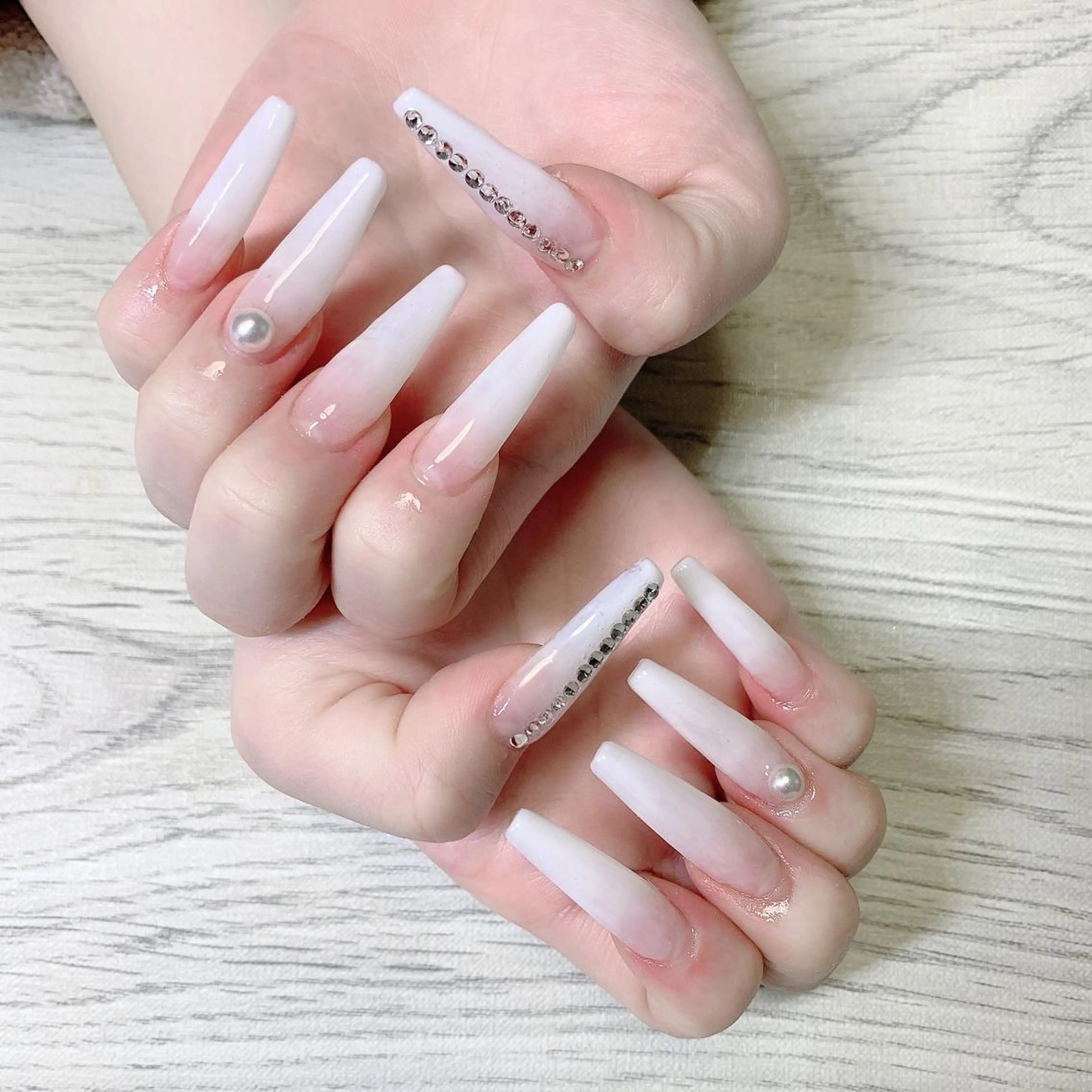 ネイル アートネイル ロングネイル 持ち込み スカルプネイル シンプルネイル ハンドネイル Adite nailのネイルデザイン