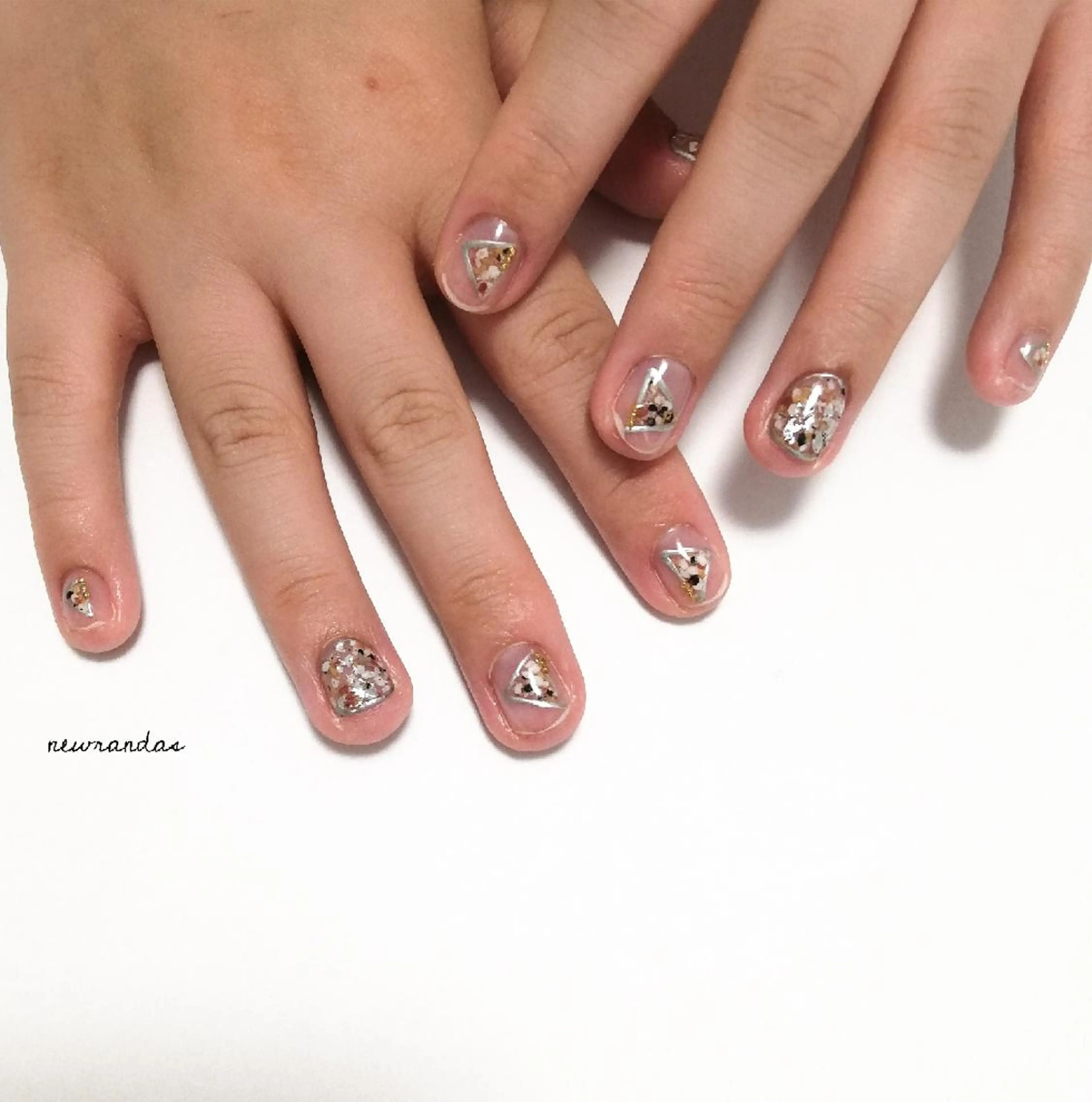 ネイル ハンドネイル newrandas hitomiのネイルデザイン