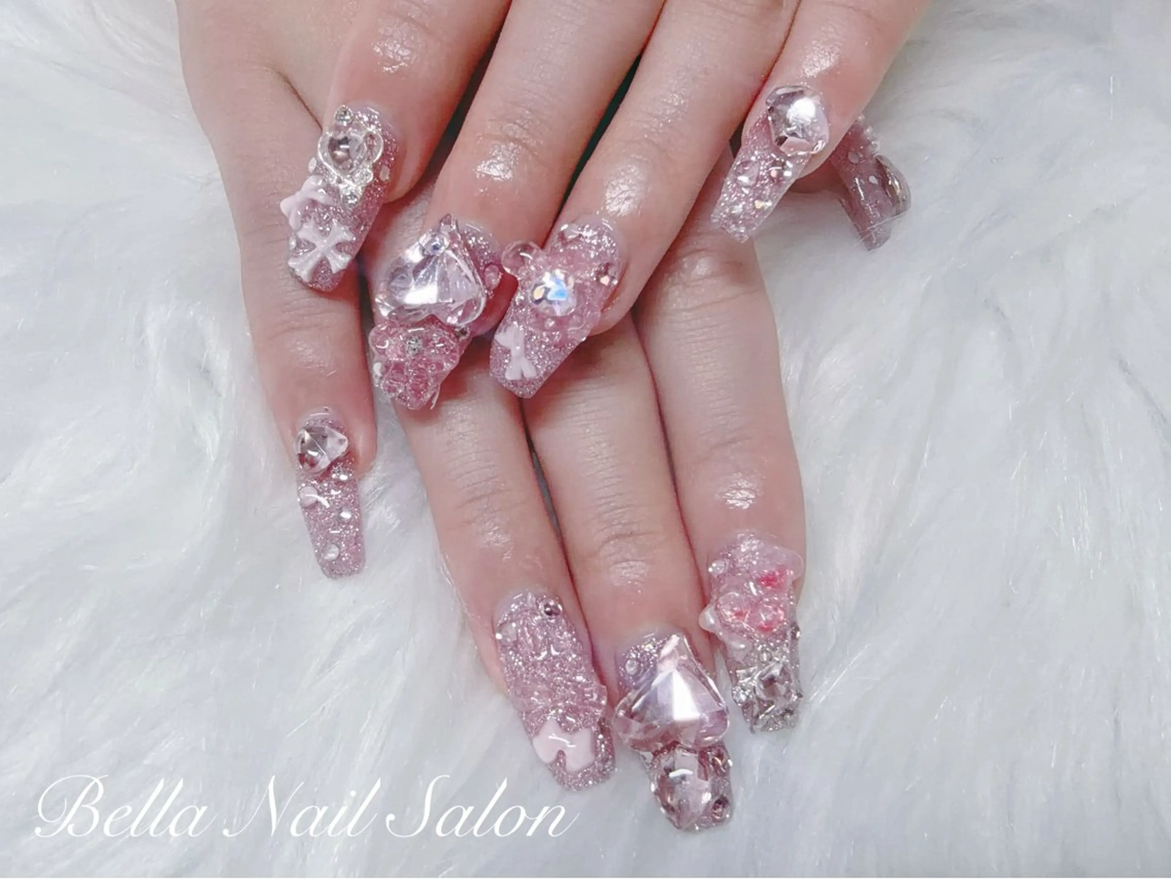 ネイル ハンドネイル Bella Nail Salonパラジェルのネイルデザイン