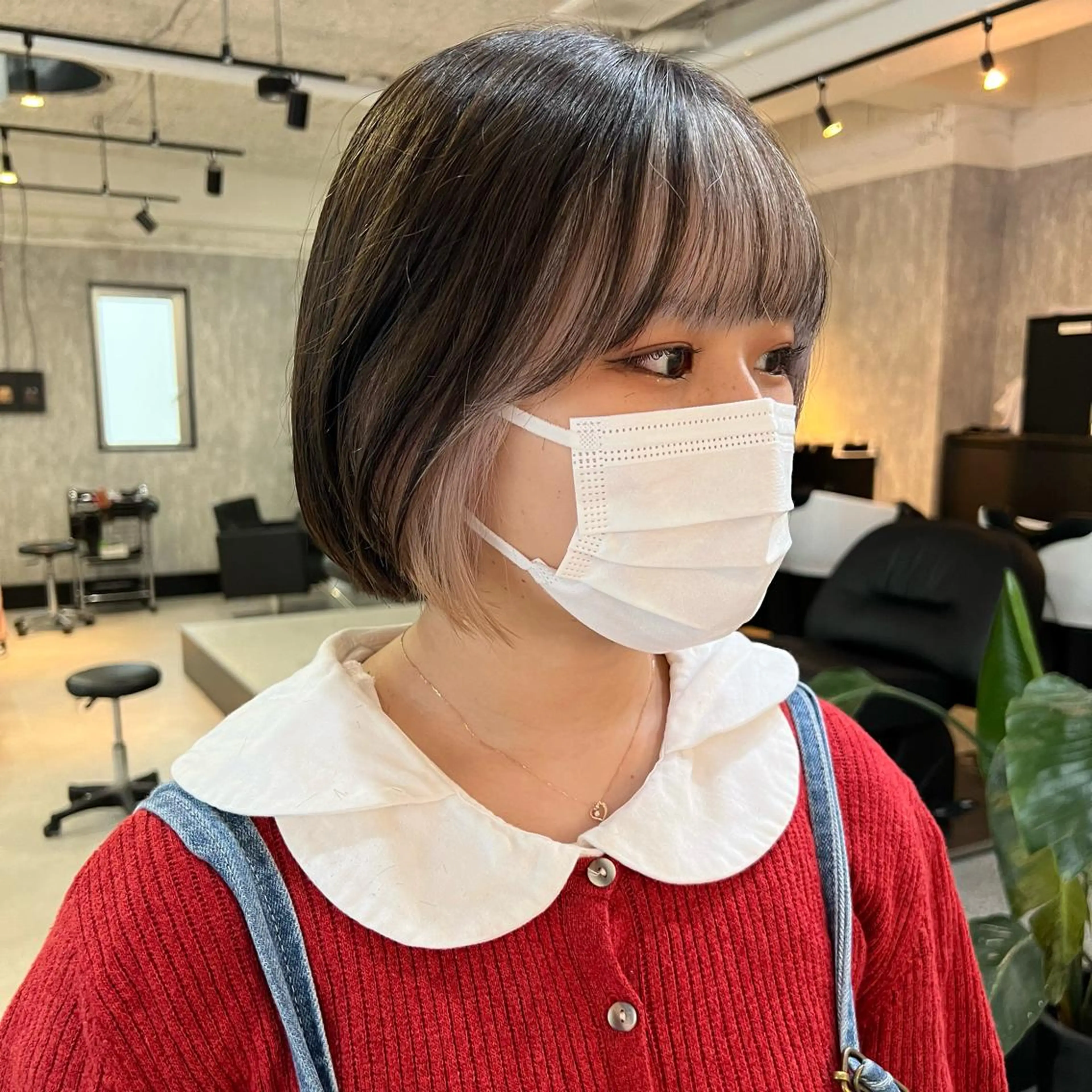 ショート ミストバング TIDEHAIR SHIHOのヘアスタイル