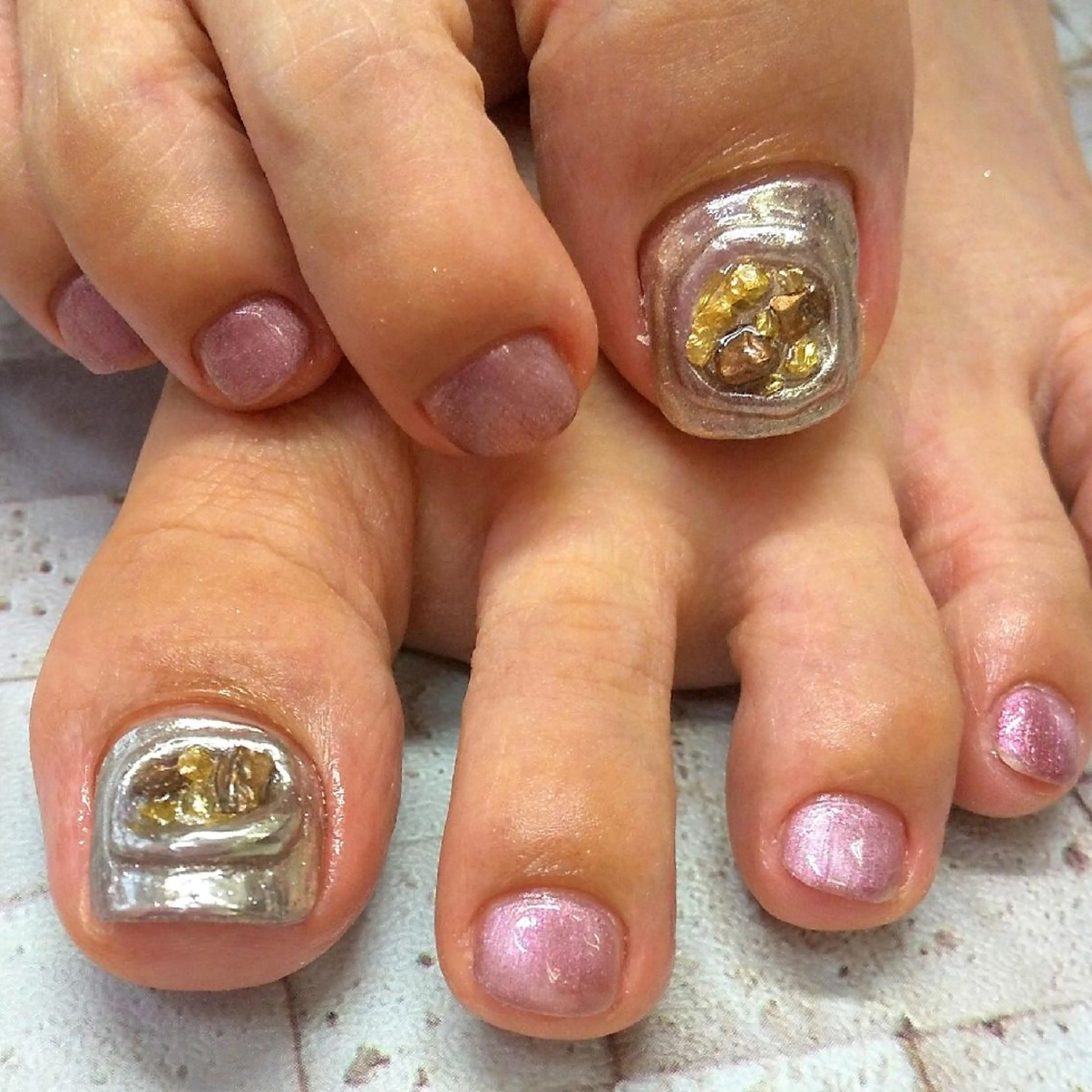 ネイル ジェルネイル マグネットネイル ミラーネイル 林 珠里のネイルデザイン