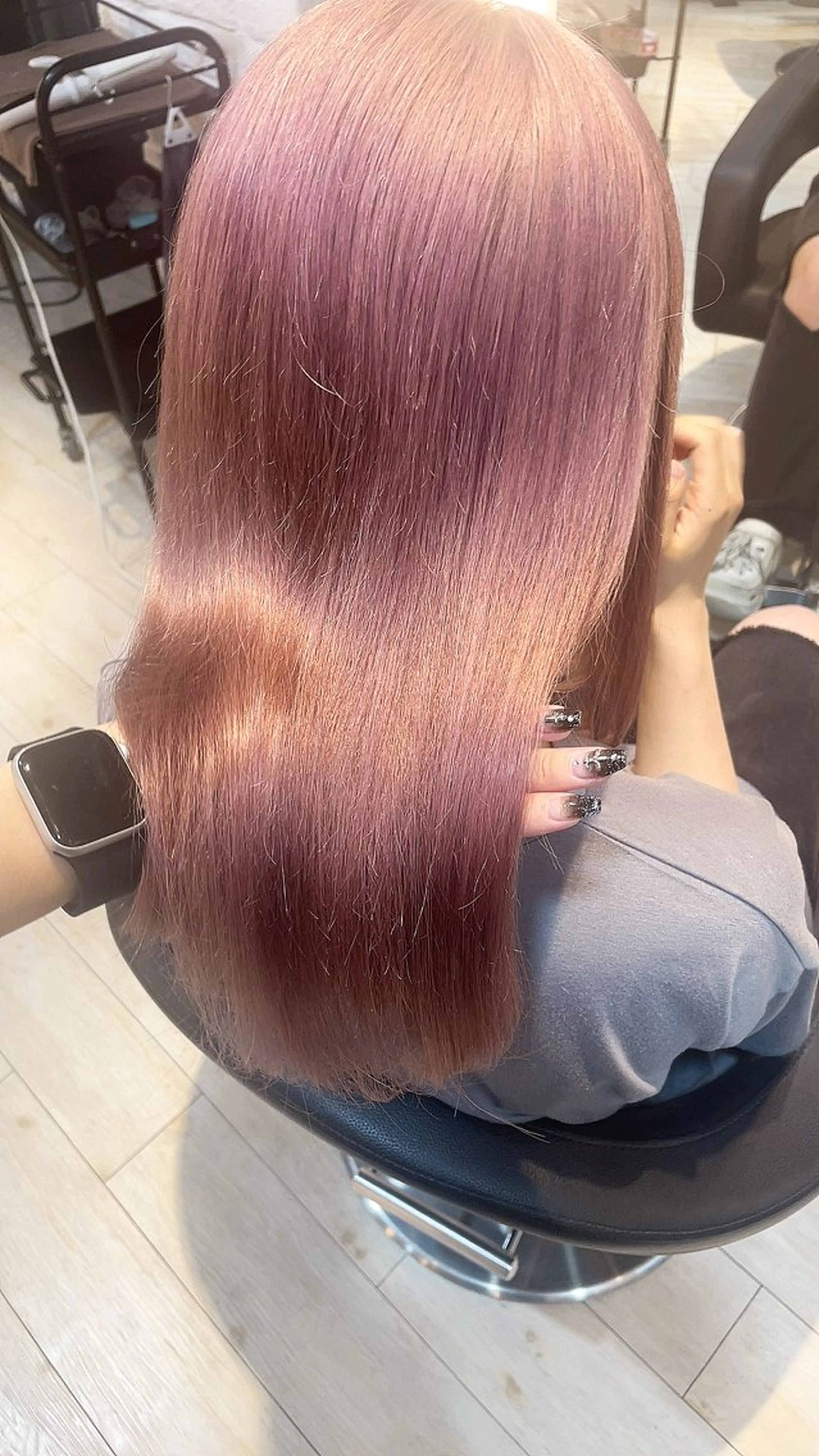 セミロング カラー ヘアカラー トリートメント ブリーチ/髪質改善/ ハイトーン/暖色のヘアスタイル