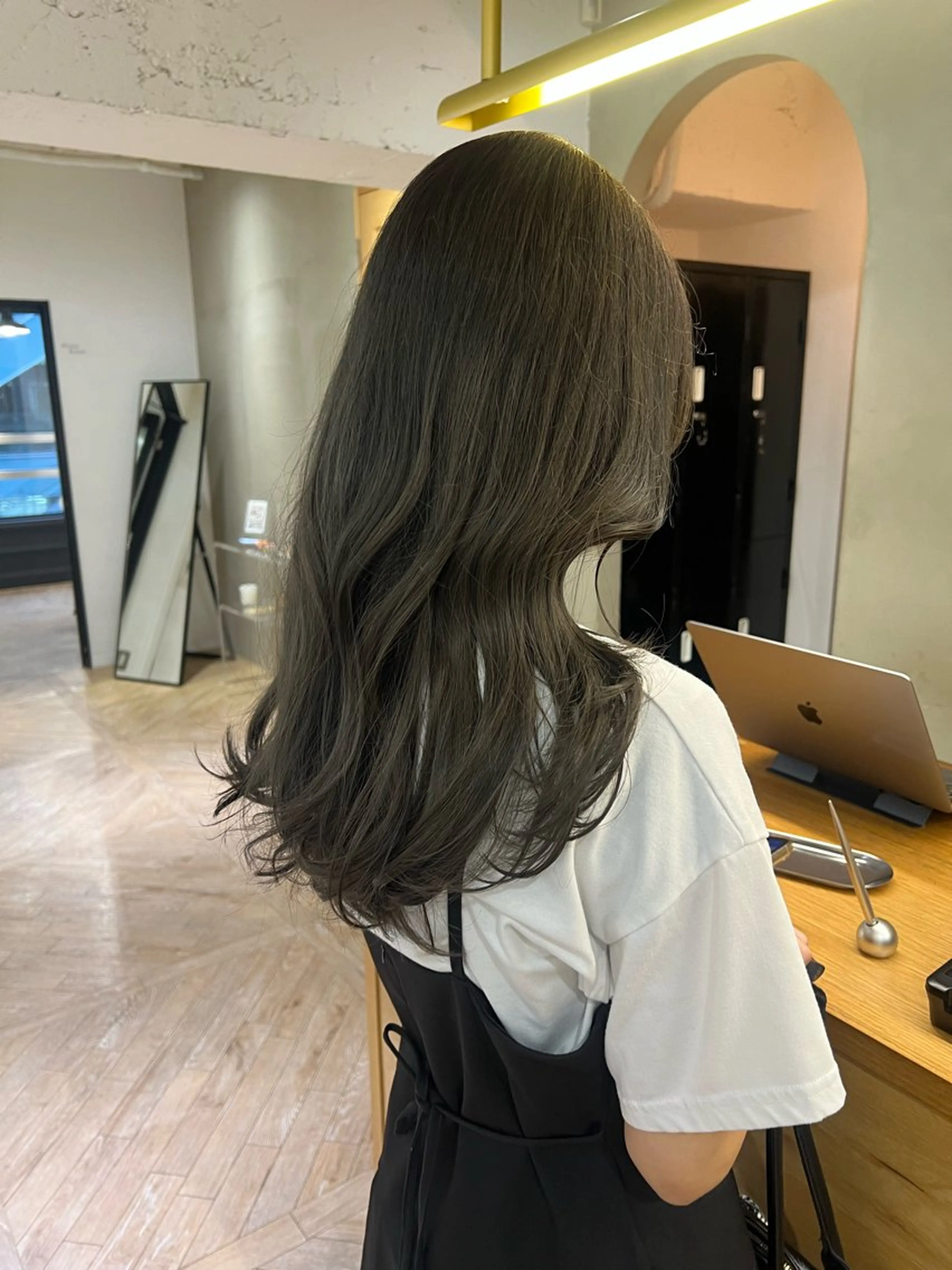 セミロング カラー 透明感カラー カット ヘアカラー トリートメント レイヤー/縮毛矯正/ 暖色/mao🎀のヘアスタイル