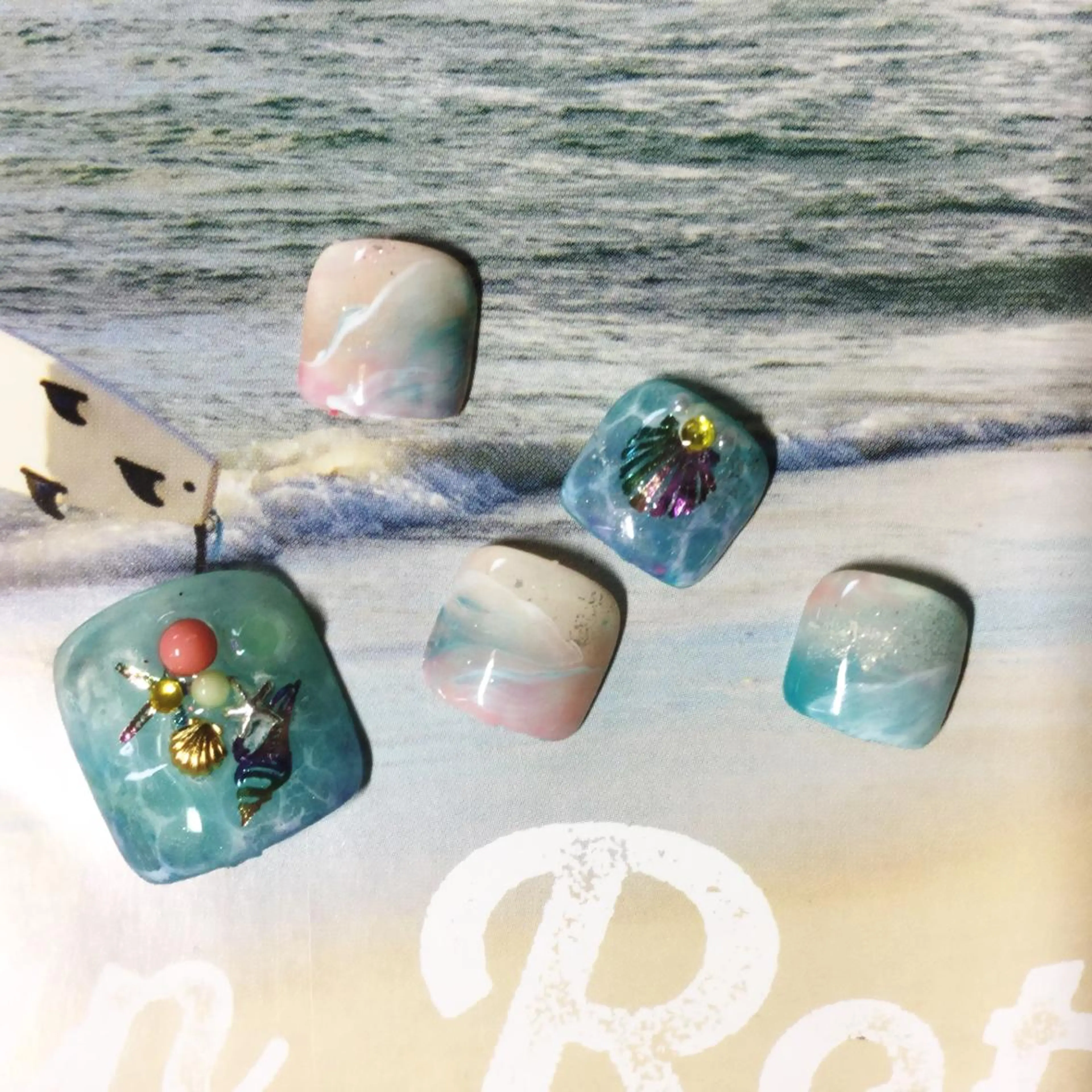 ネイル & nudge nail所属・&nudgenail 本多のネイルデザイン