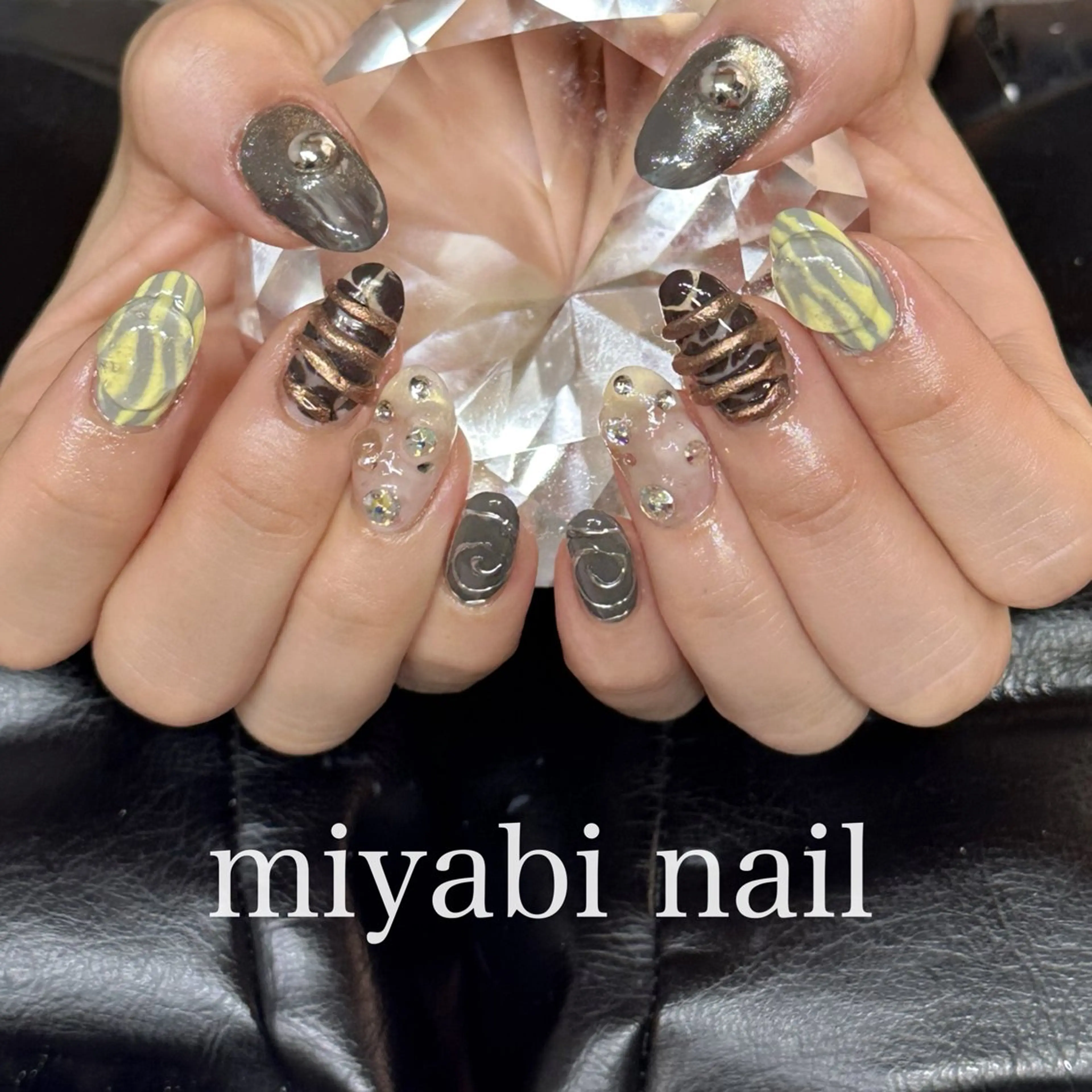 ネイル アートネイル ジェルネイル マグネットネイル ミラーネイル 持ち込み ハンドネイル miyabi nail 桂川駅近くのネイルデザイン