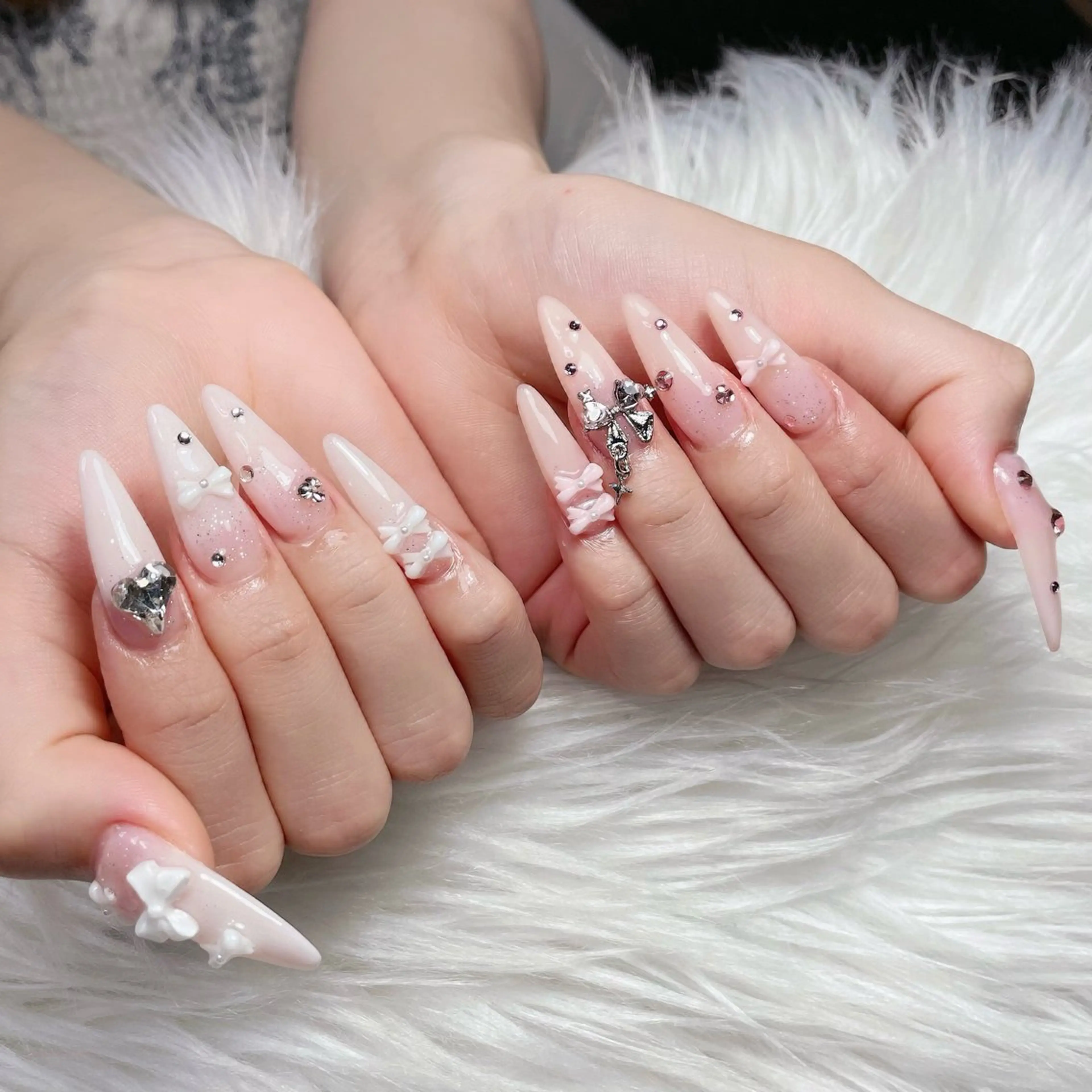 ネイル ハンドネイル RosyBeauty Salon所属・RosyBeauty Salonのネイルデザイン