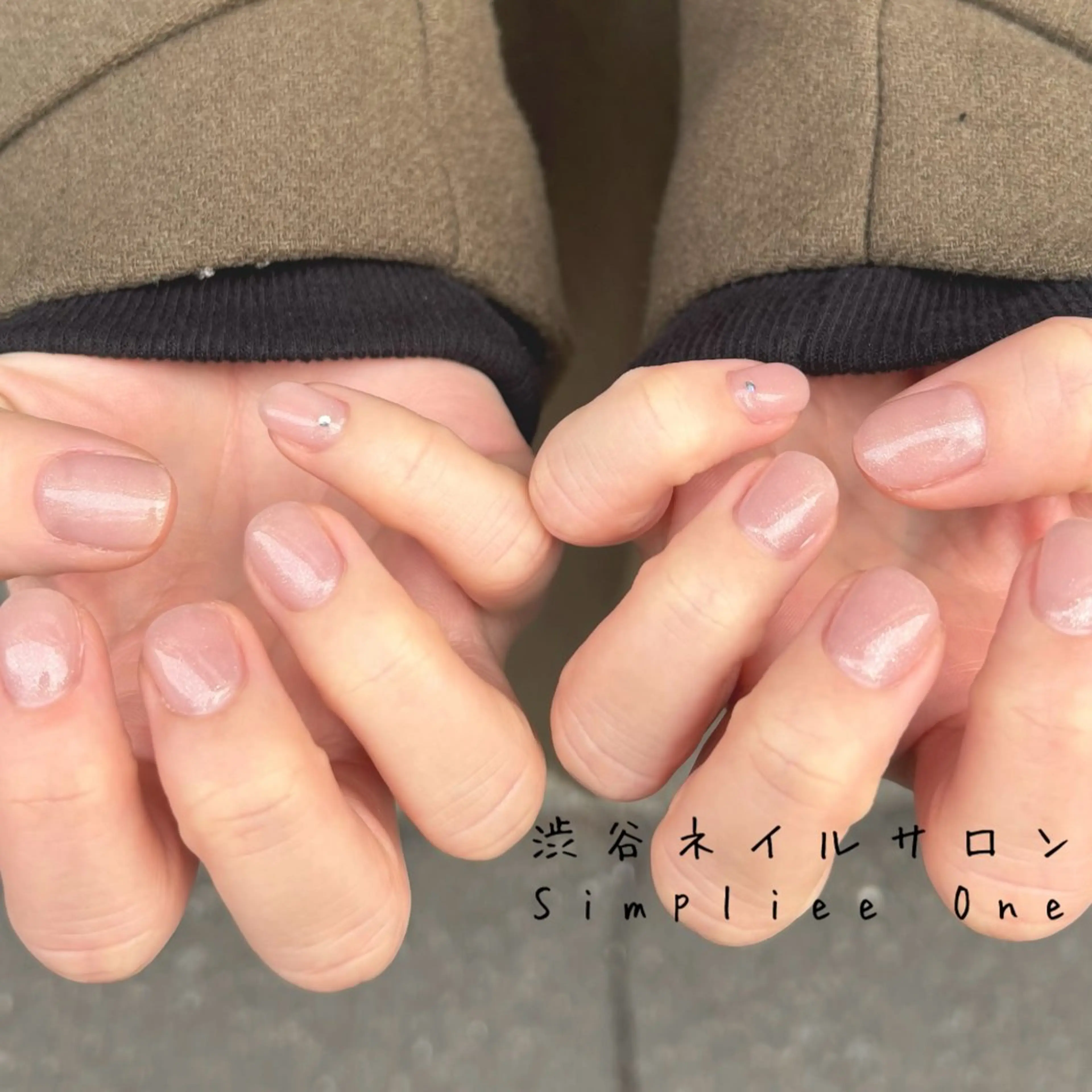 ネイル オフィスネイル シンプルネイル 春ネイル ハンドネイル 🦋シンプルネイル 🦋🫧MAI🫧のネイルデザイン