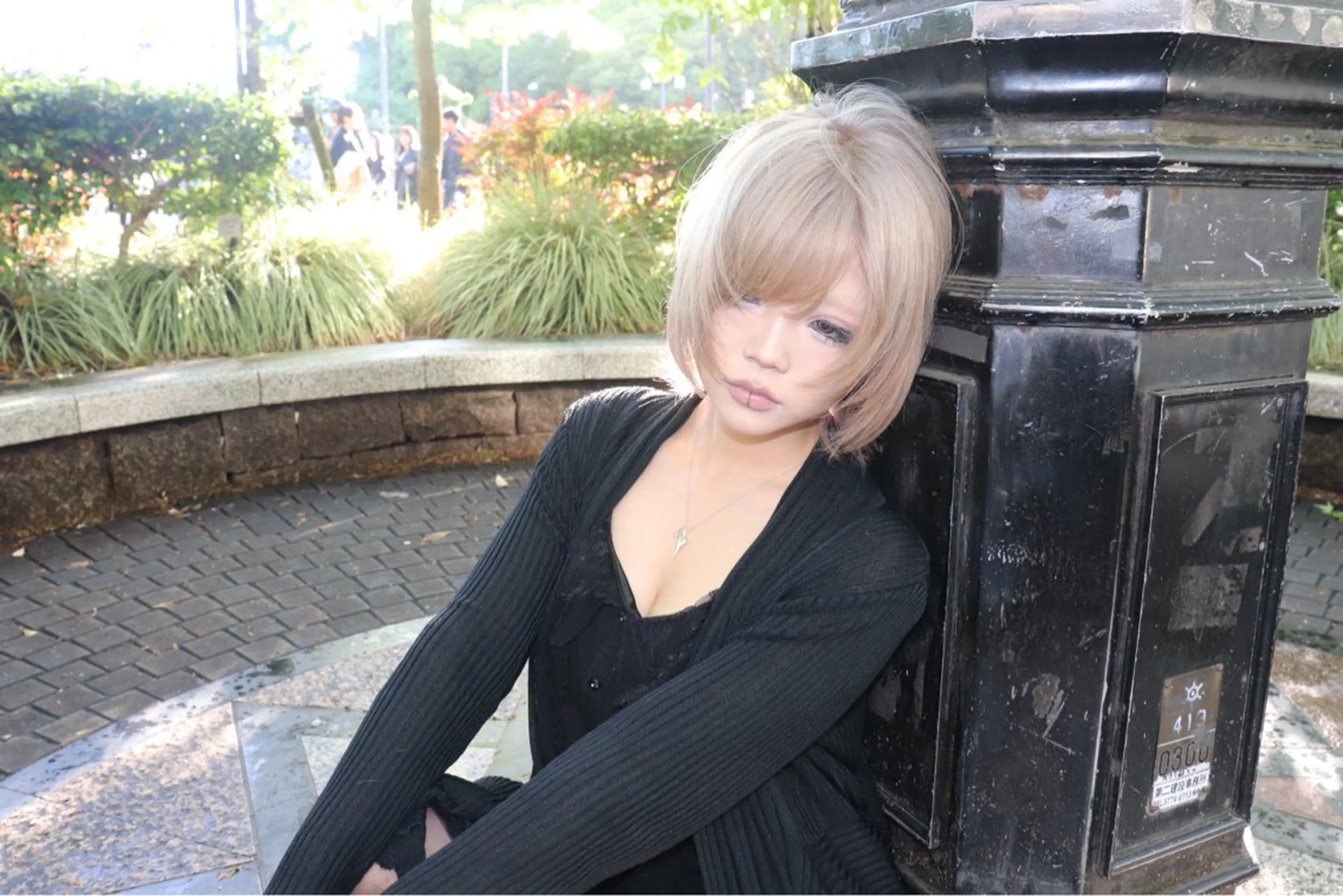 ショート カラー 丸みショート ブリーチ ケアブリーチ ハイトーンカラー ショートヘア カット ヘアカラー トリートメント ヘッドスパ ヘアセット HARUNA/原宿/ デザイン/カットのヘアスタイル