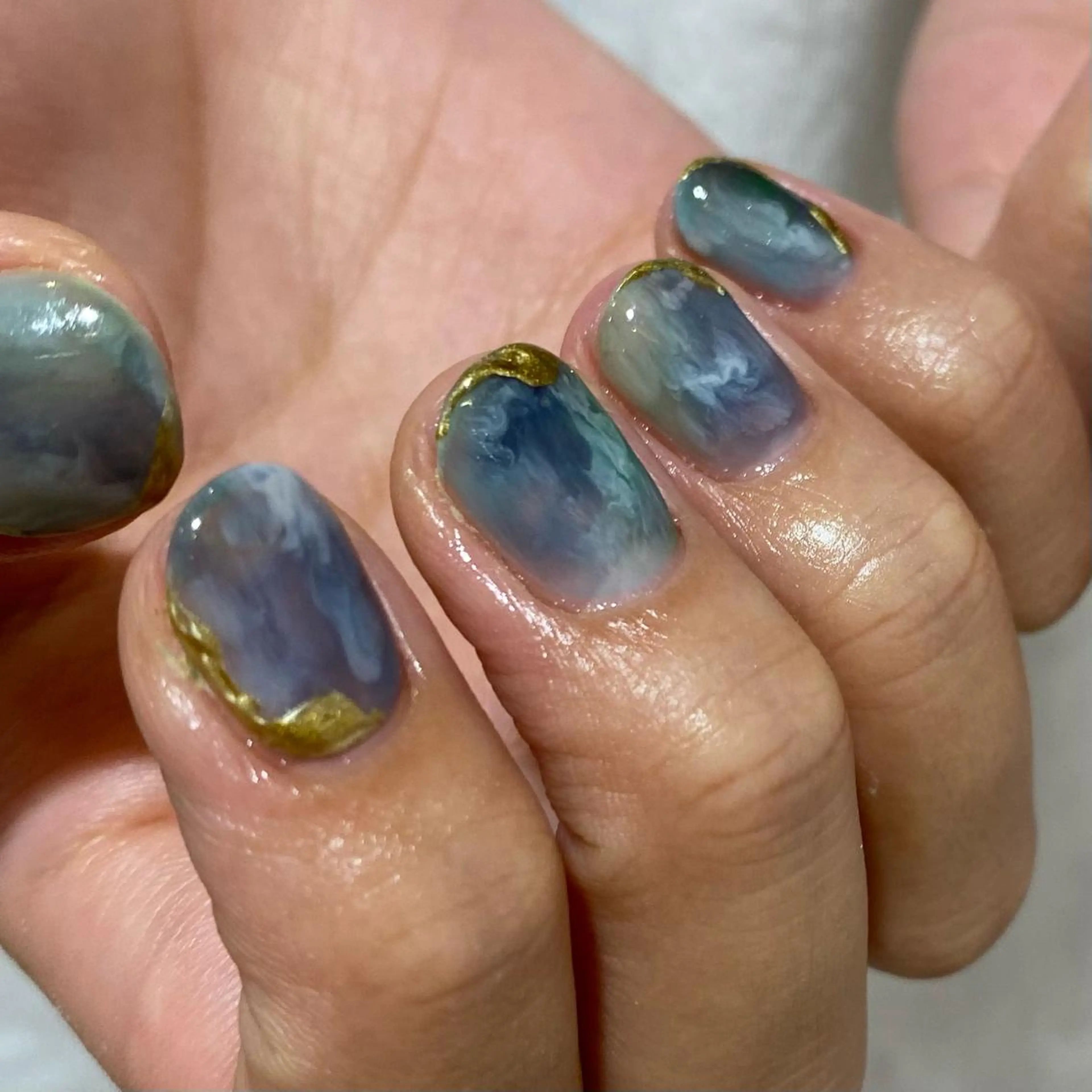 ネイル 岩本 杏のネイルデザイン