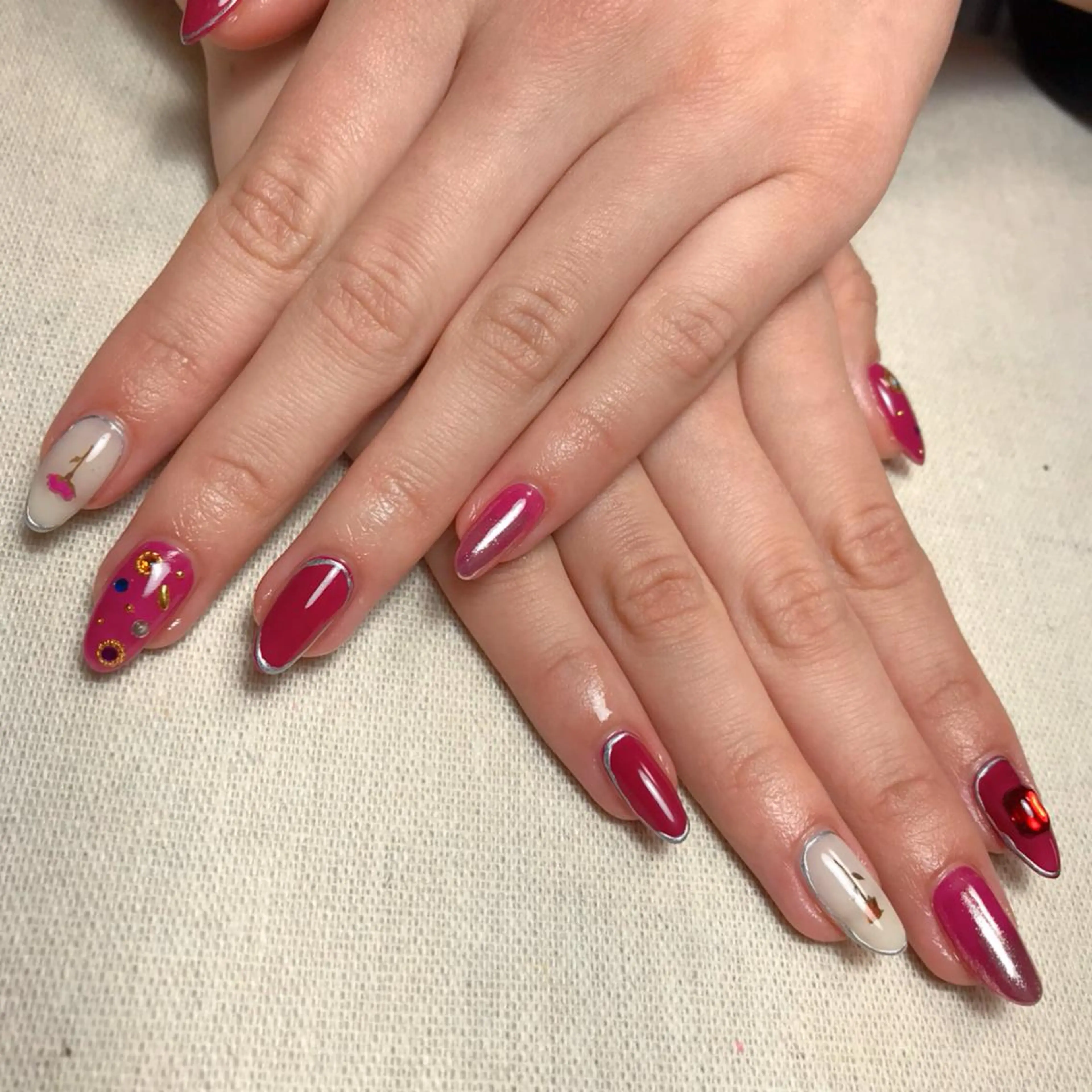 ネイル ハンドネイル 💅chainail _aiのネイルデザイン