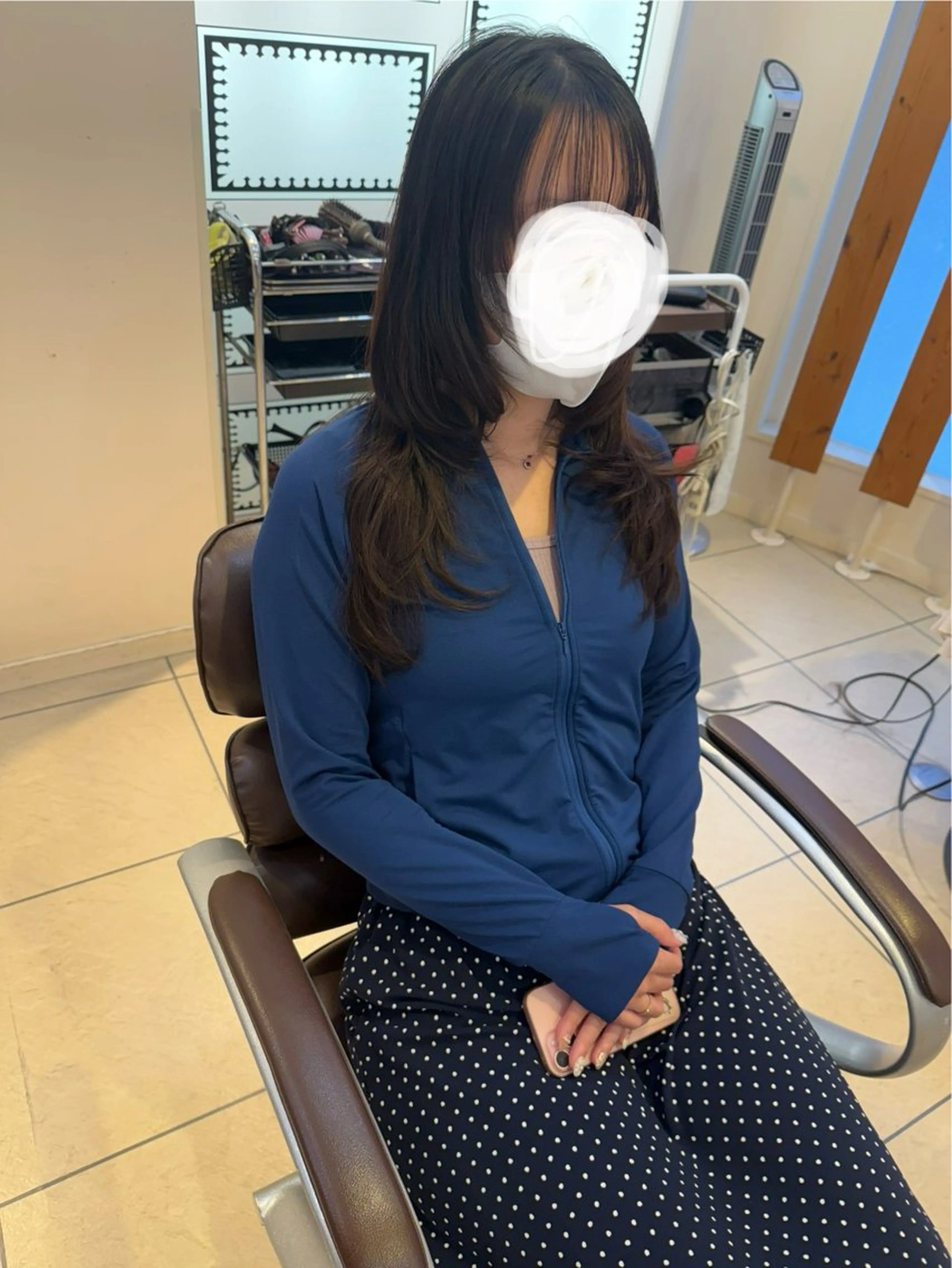 ロング ハッシュカット 青山 光のヘアスタイル