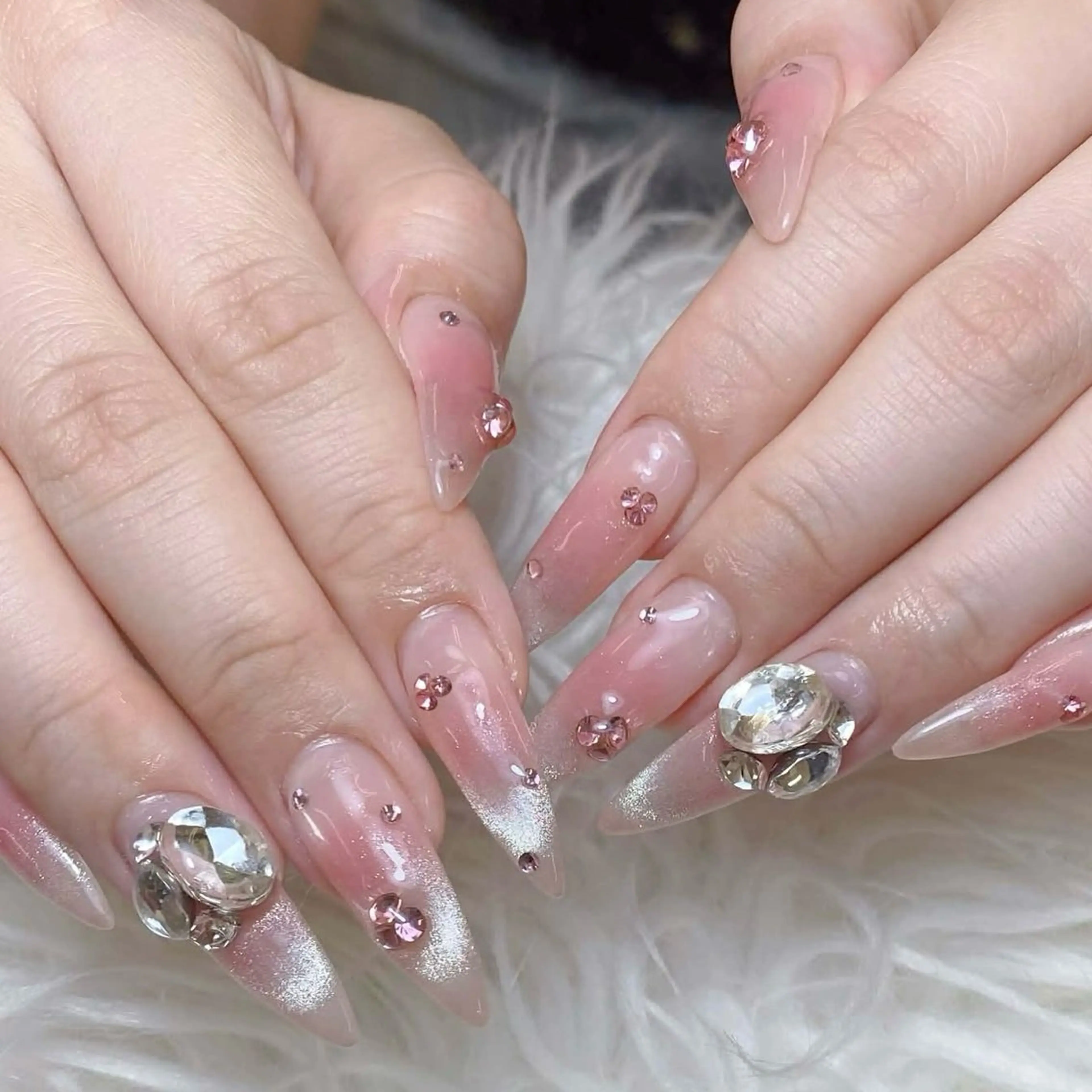 ネイル ハンドネイル ANH ゴテゴテネイルのネイルデザイン