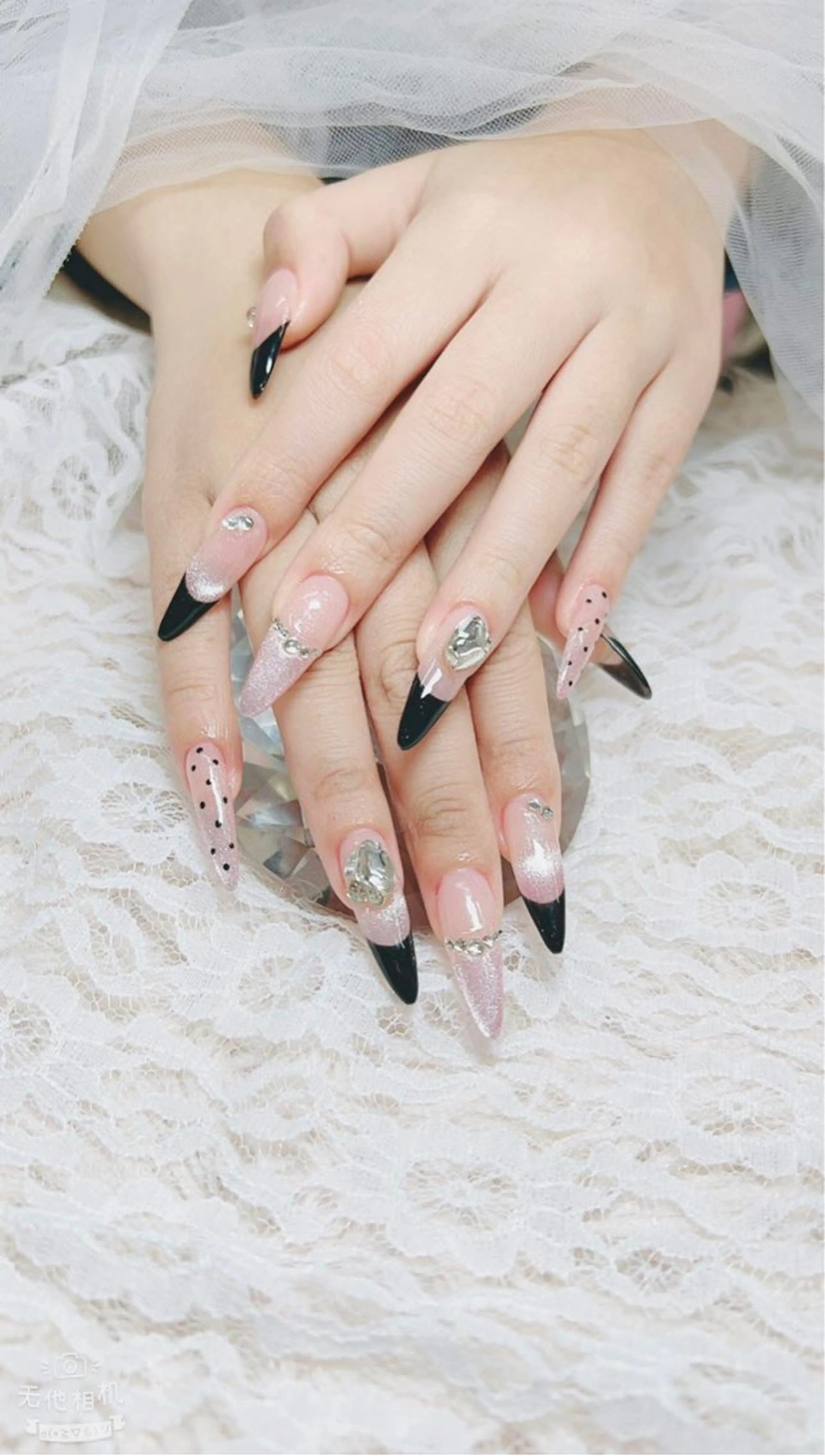 ネイル アートネイル ロングネイル 持ち込み スカルプネイル ショートネイル AURA NAIL🎀💅のネイルデザイン