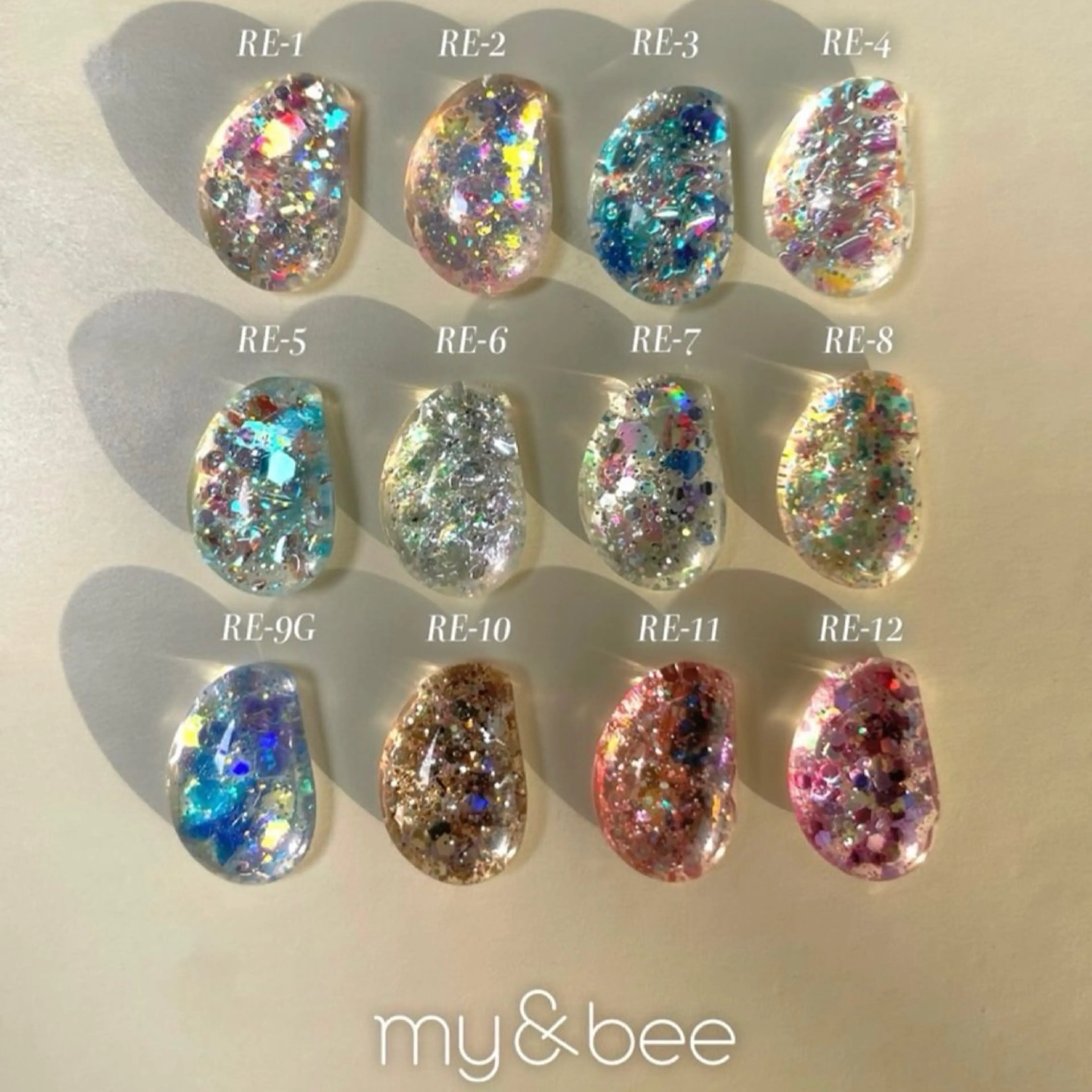 ネイル ジェルネイル ホログラムネイル ラメ(グリッター) フットネイル Amo Nailのネイルデザイン