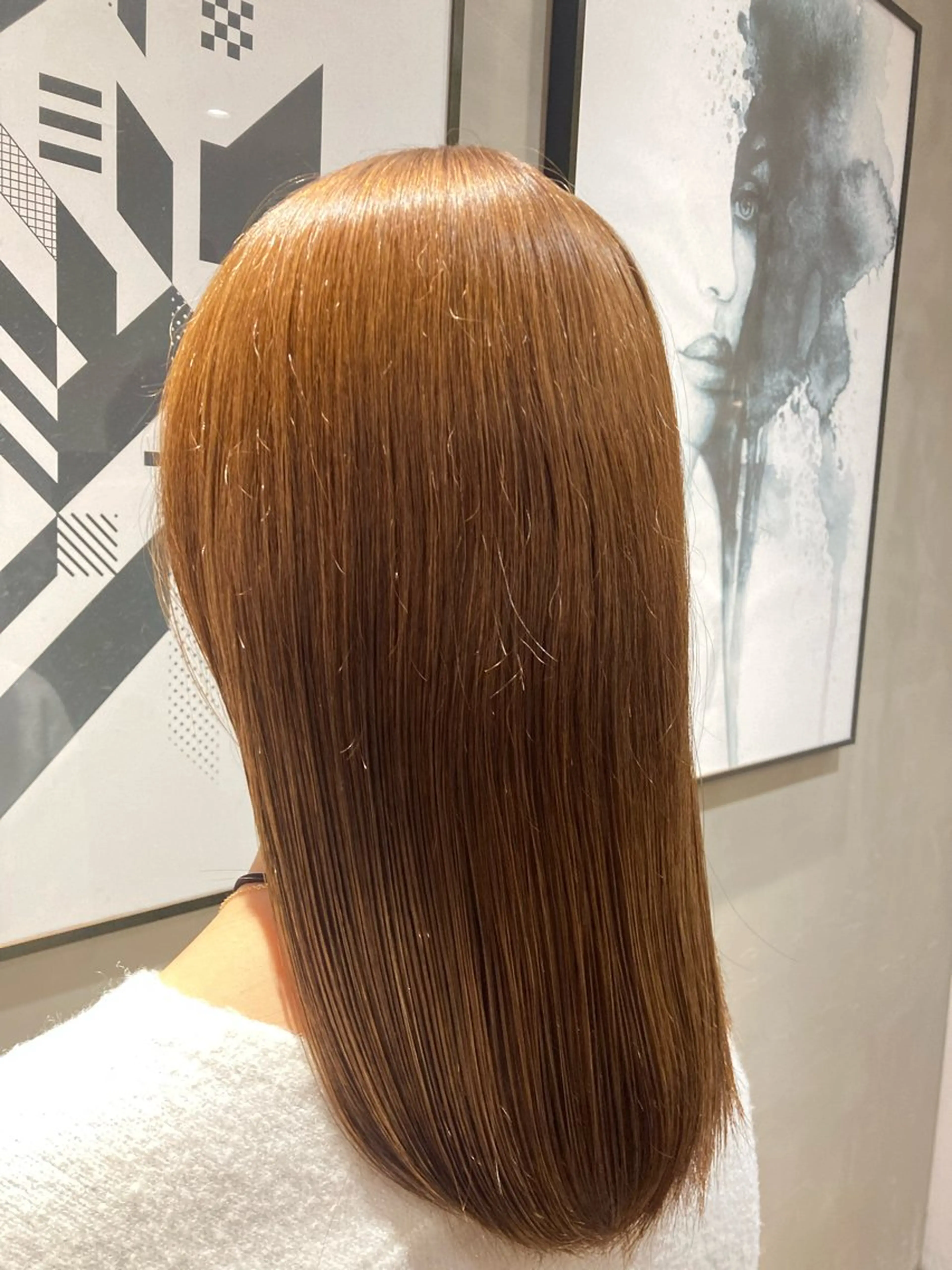 カラー 小林 駿介のヘアスタイル