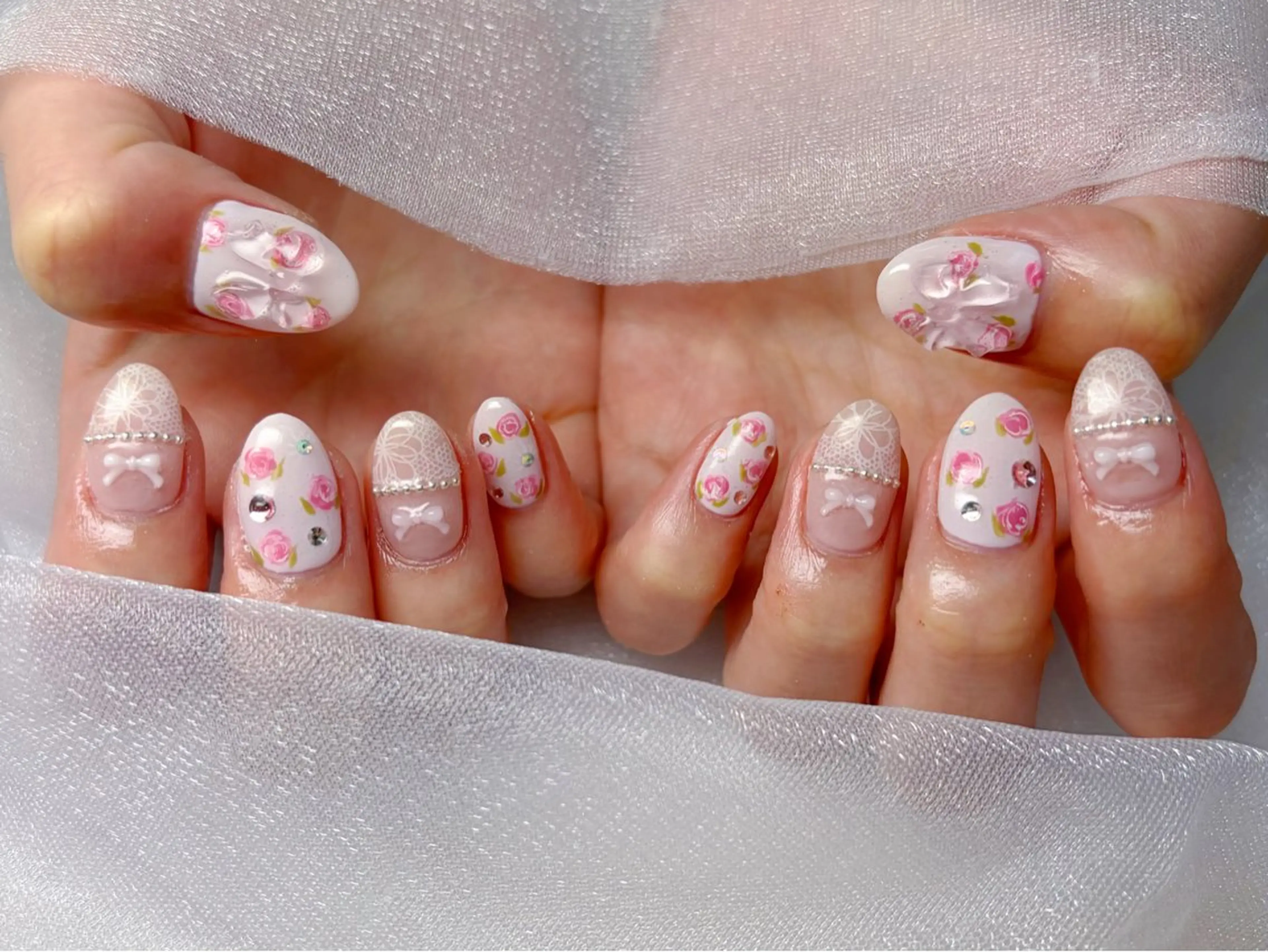 ネイル ハンドネイル Queennail 北堀江Yumiのネイルデザイン