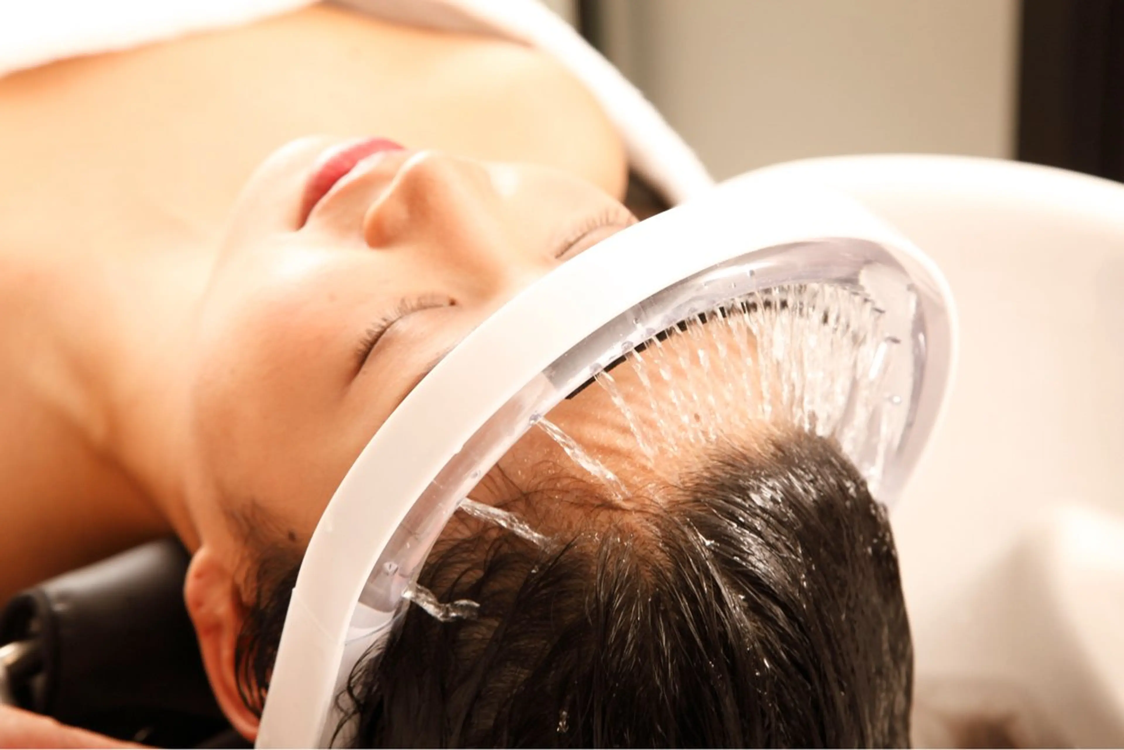 【ヘッドスパ】黒髪ケアコース(75分)の写真