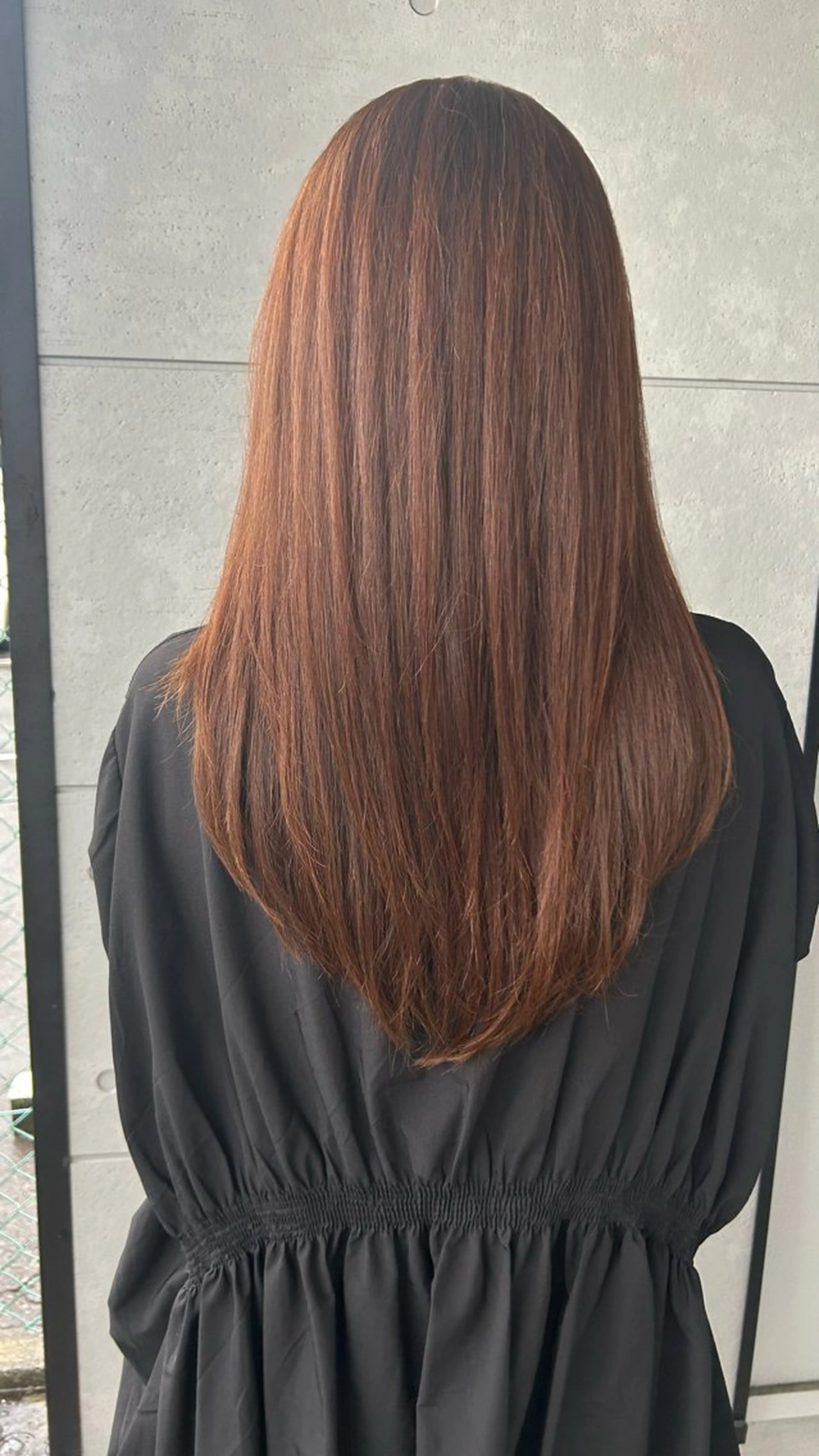 ロング カット 縮毛矯正 盛本 彩乃のヘアスタイル