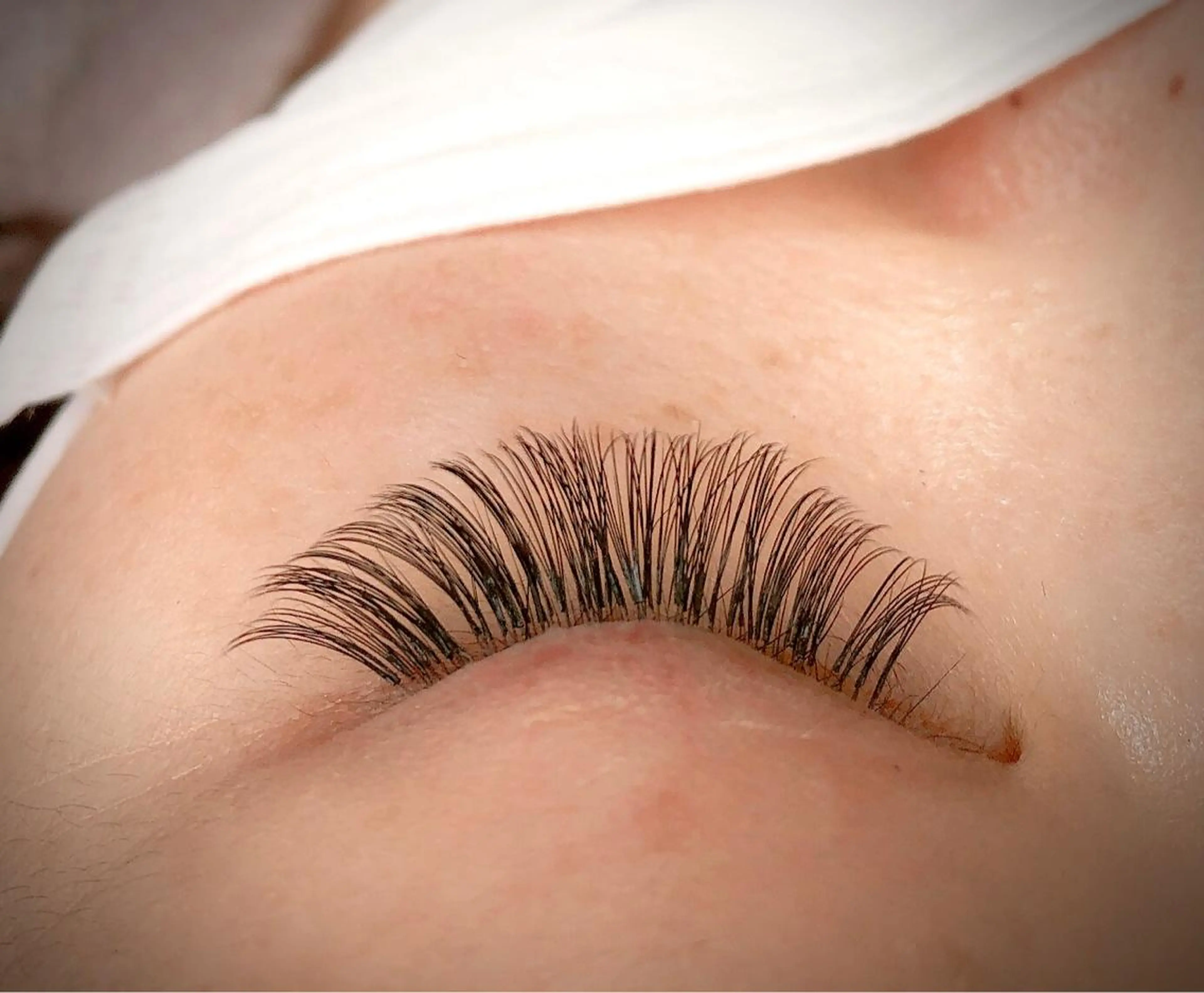 マツエク・マツパ ボリュームラッシュ Ｐｉｍｏ ショウジのマツエク・マツパデザイン