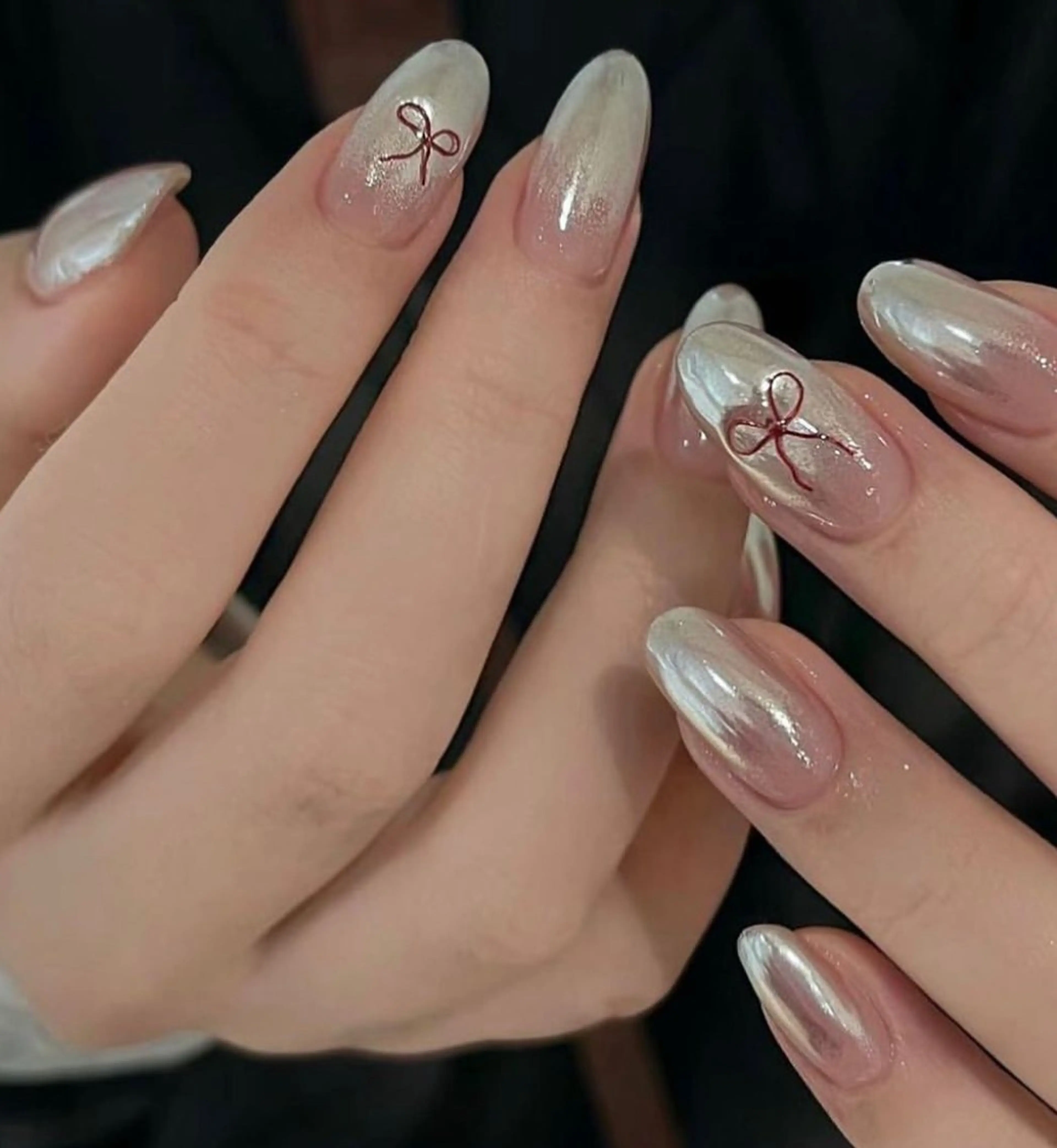 ネイル アートネイル フレンチネイル ジェルネイル キラキラネイル ニュアンスネイル ハンドネイル Ryu Nail Studio所属・Ryu Nail YukiChanのネイルデザイン