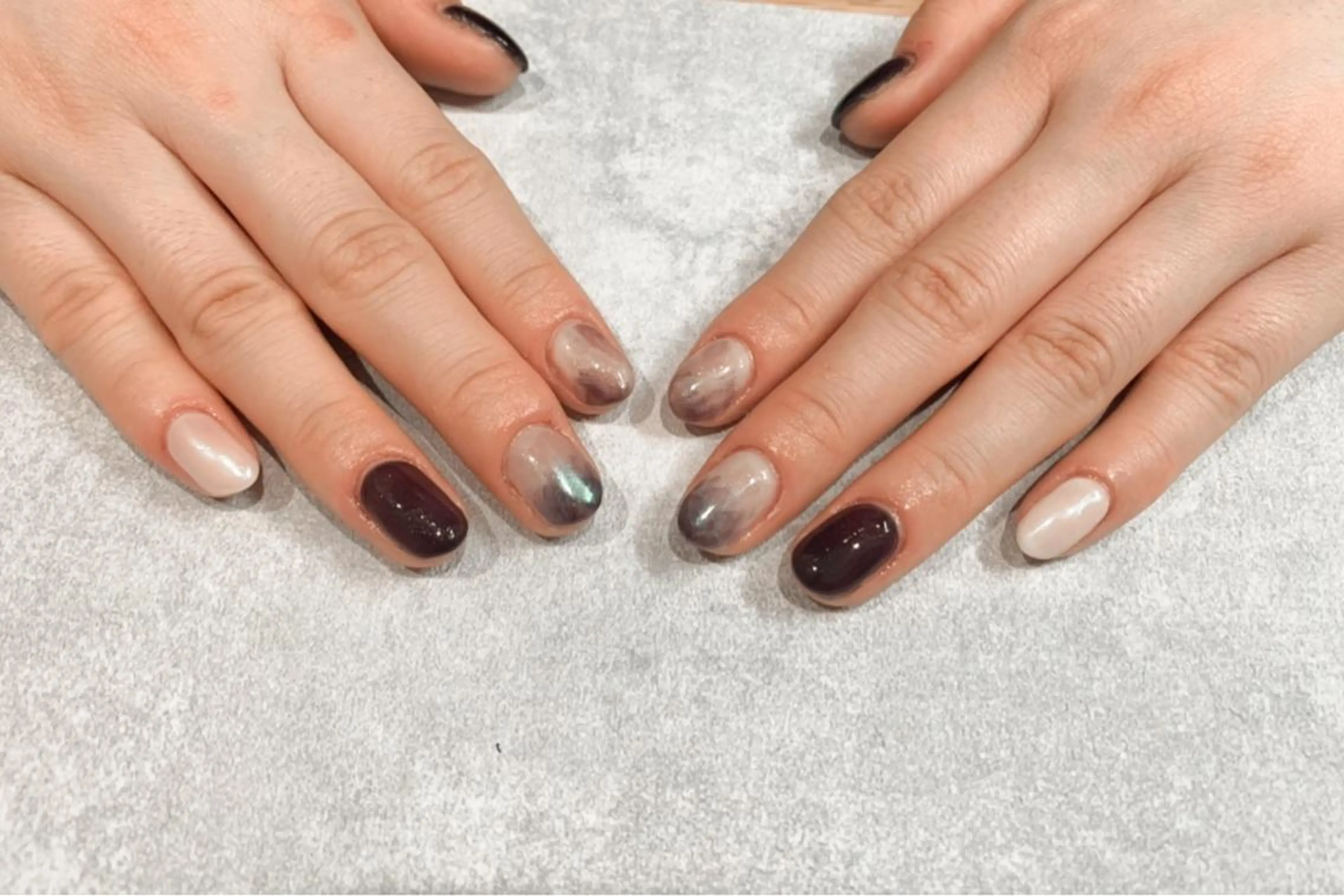 ネイル 長谷川 奈緒美のネイルデザイン